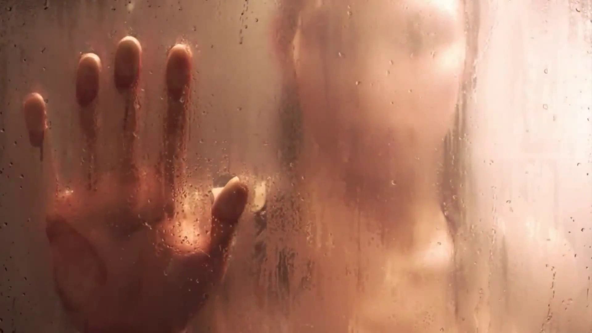domestic bathroom, wet, 1080P, Hitman: Absolution, human hand, drop, one person, condensation, video games, leisure activity, real people, lifestyles, HD Wallpaper