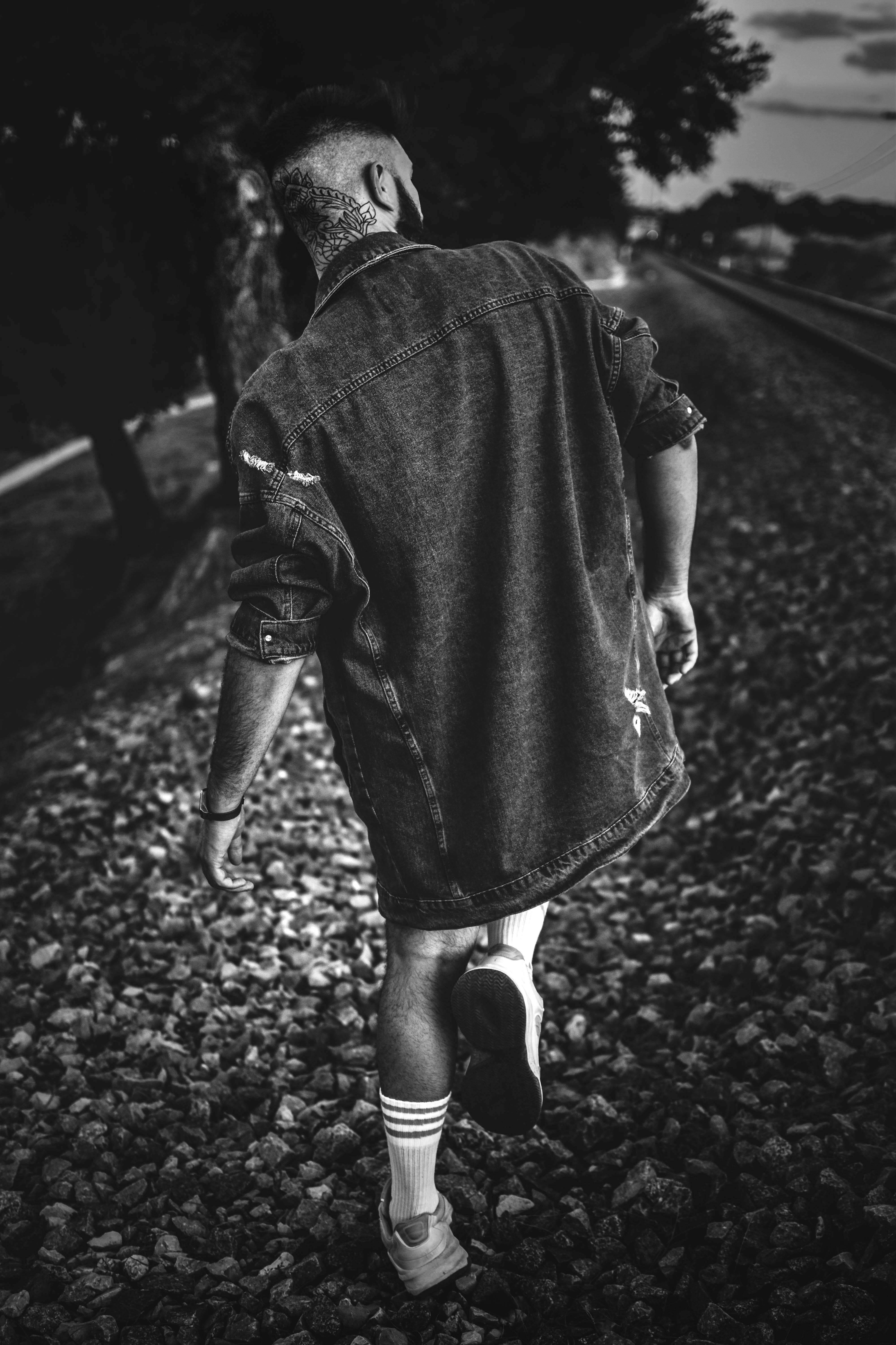 denim, males, boy, 5K, fashion, tattoo, portrait, men, walking, standing, street, outdoors, grungy, outdoor, tatto, young Men, back, adult, menswear, man, Phone HD Wallpaper