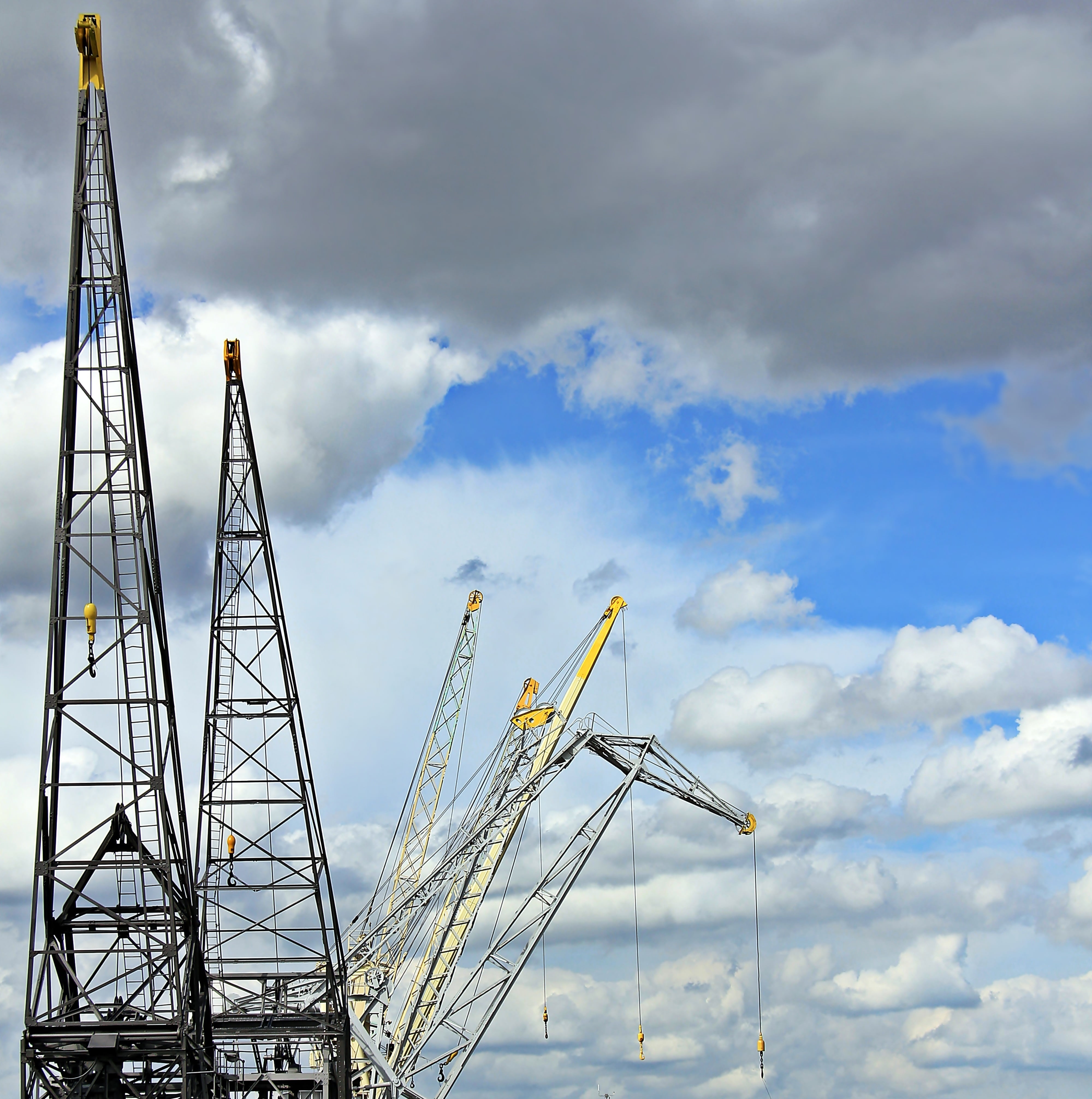harbour cranes, technology, transport of goods, blue sky, loading, loading and unloading, metal, connection, satellite, clouds, global communications, crane - construction machinery, Phone HD Wallpaper