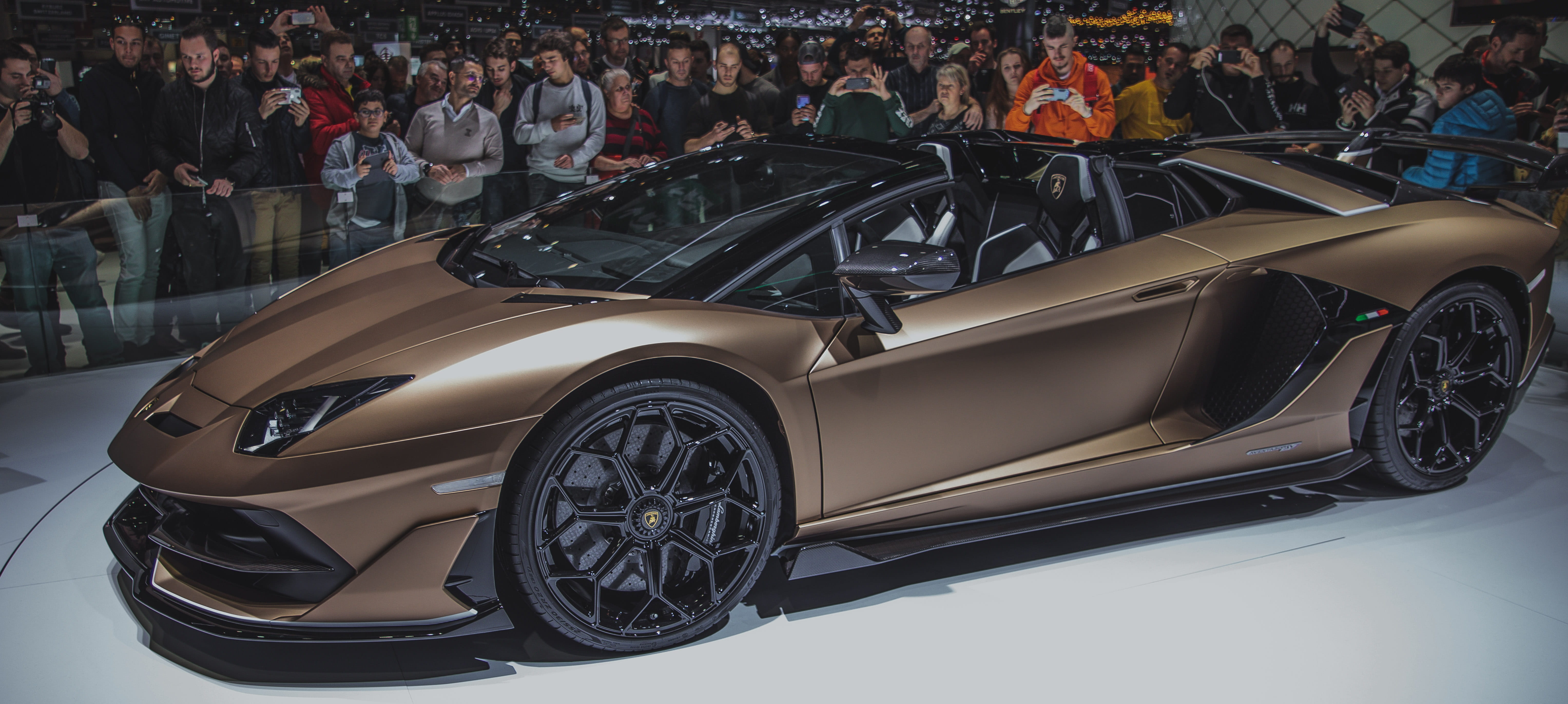 expensive, incidental people, silver colored, motor vehicle, real people, women, transportation, lamborghini, people, outdoors, mode of transportation, HD Wallpaper
