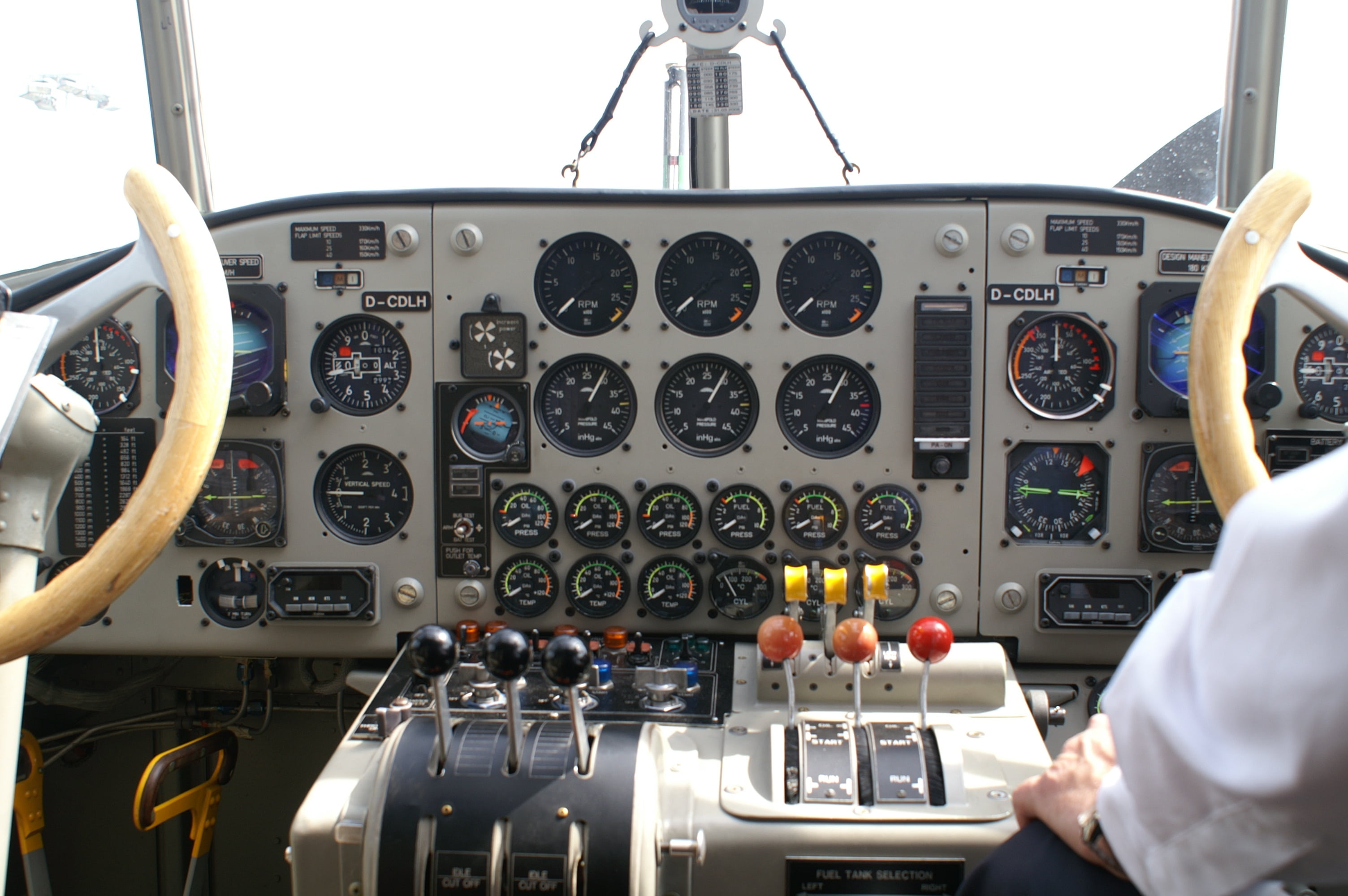 indoors, technology, mode of transportation, vehicle interior, junker, pilot, airplane, equipment, direction, close-up, aviation, auntie ju, air vehicle, HD Wallpaper