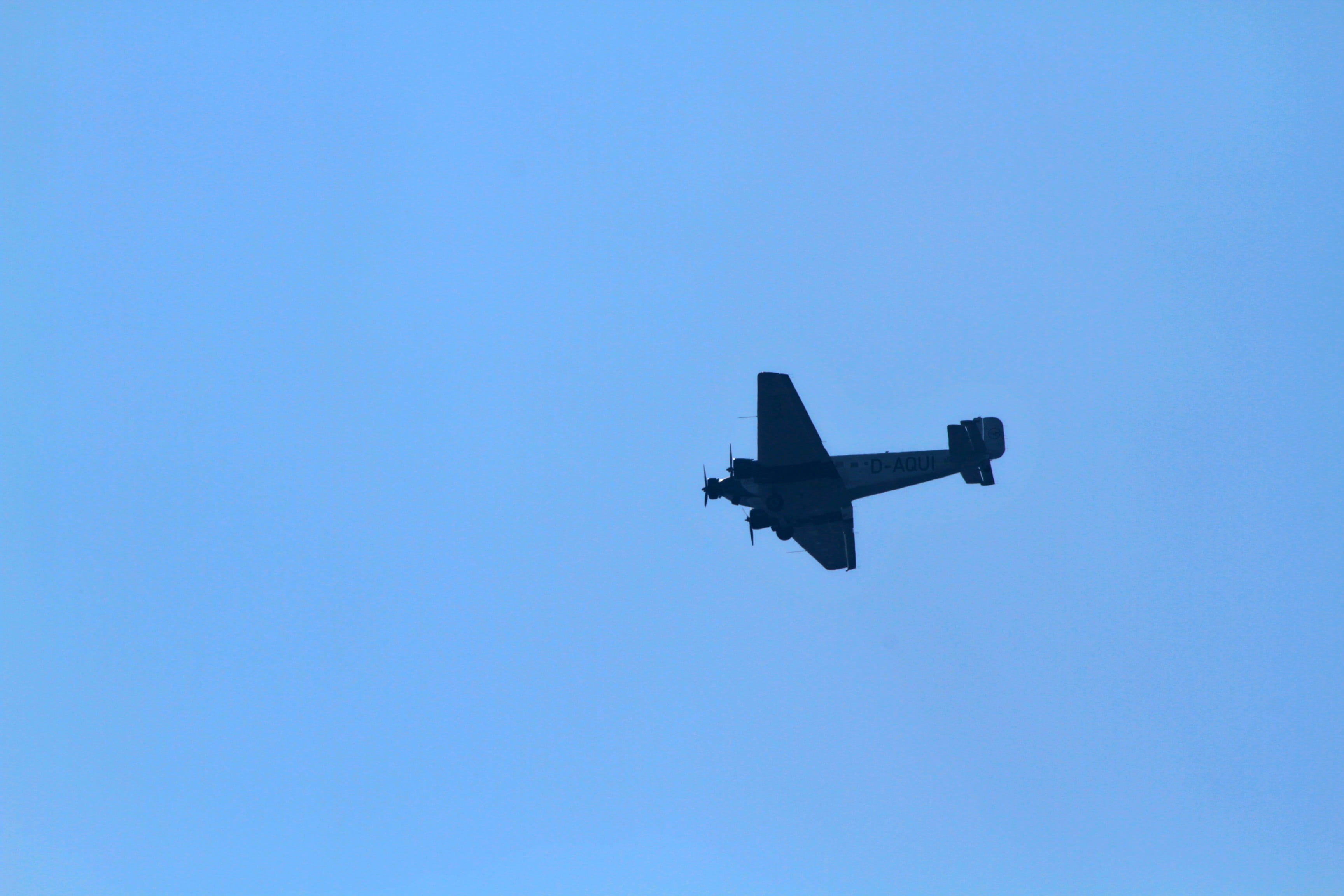 nature, old, on the move, flyer, motion, sky, plane, airplane, copy space, aircraft, outdoors, military, blue, ju 52, junkers, lufthansa, day, clear sky, HD Wallpaper