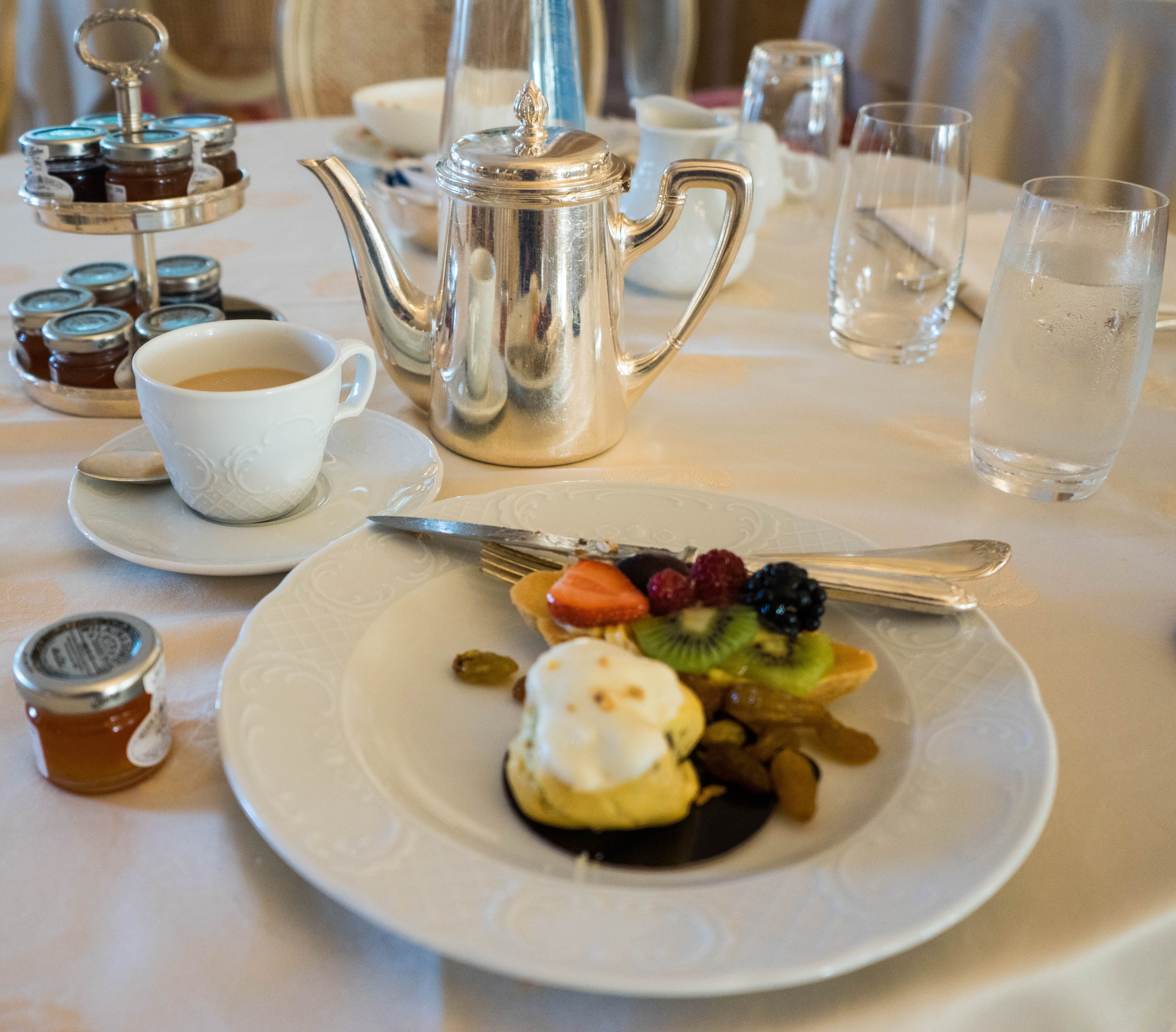 meal, Luxury, setting, mug, serving size, coffee, healthy eating, freshness, glass, white, eating, Italy, hotel service, crockery, dining, Food, Breakfast, HD Wallpaper