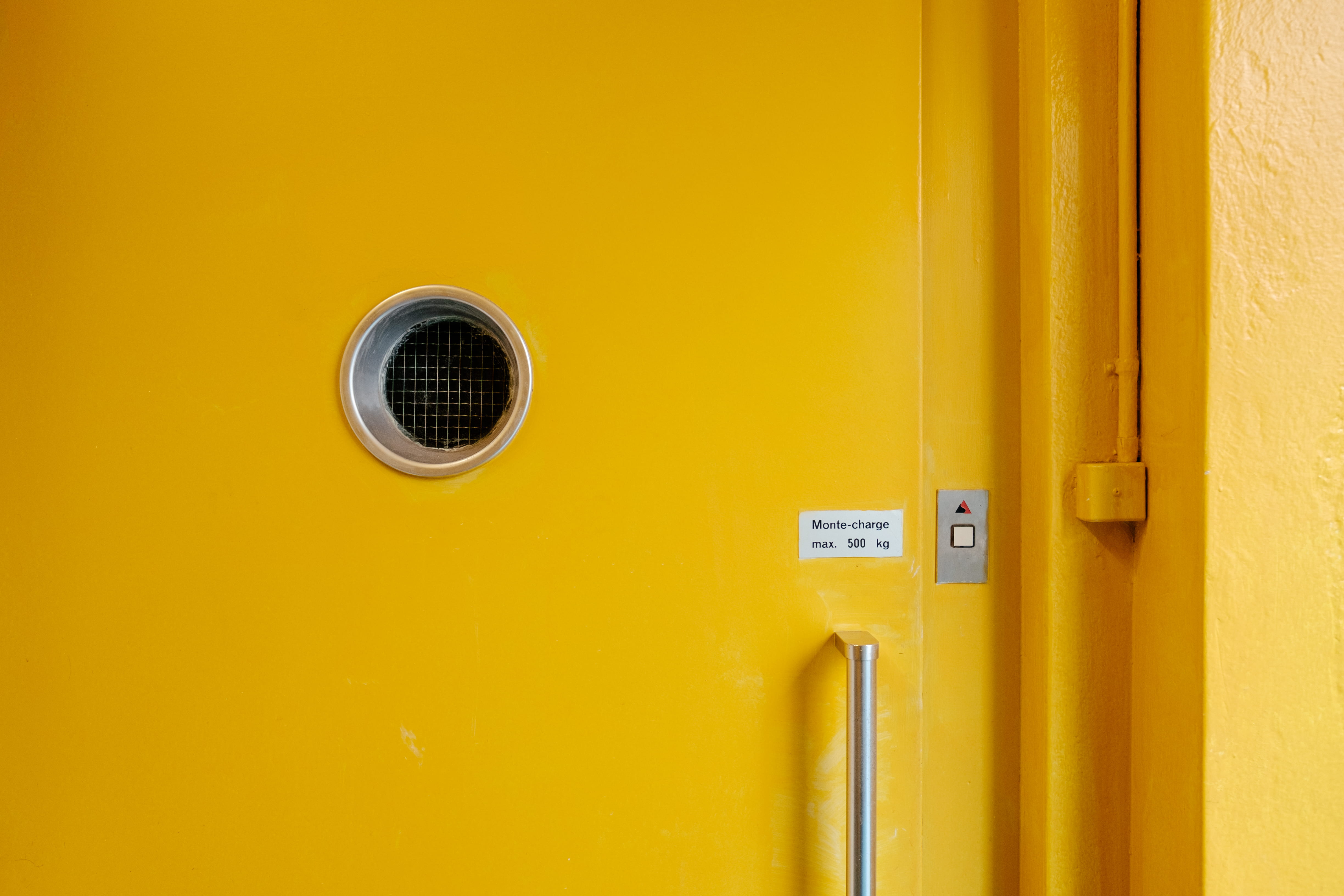day, window, button, close-up, architecture, full frame, switzerland, building exterior, technology, hole, geneva, handle, 4K, no people, yellow, backgrounds, HD Wallpaper