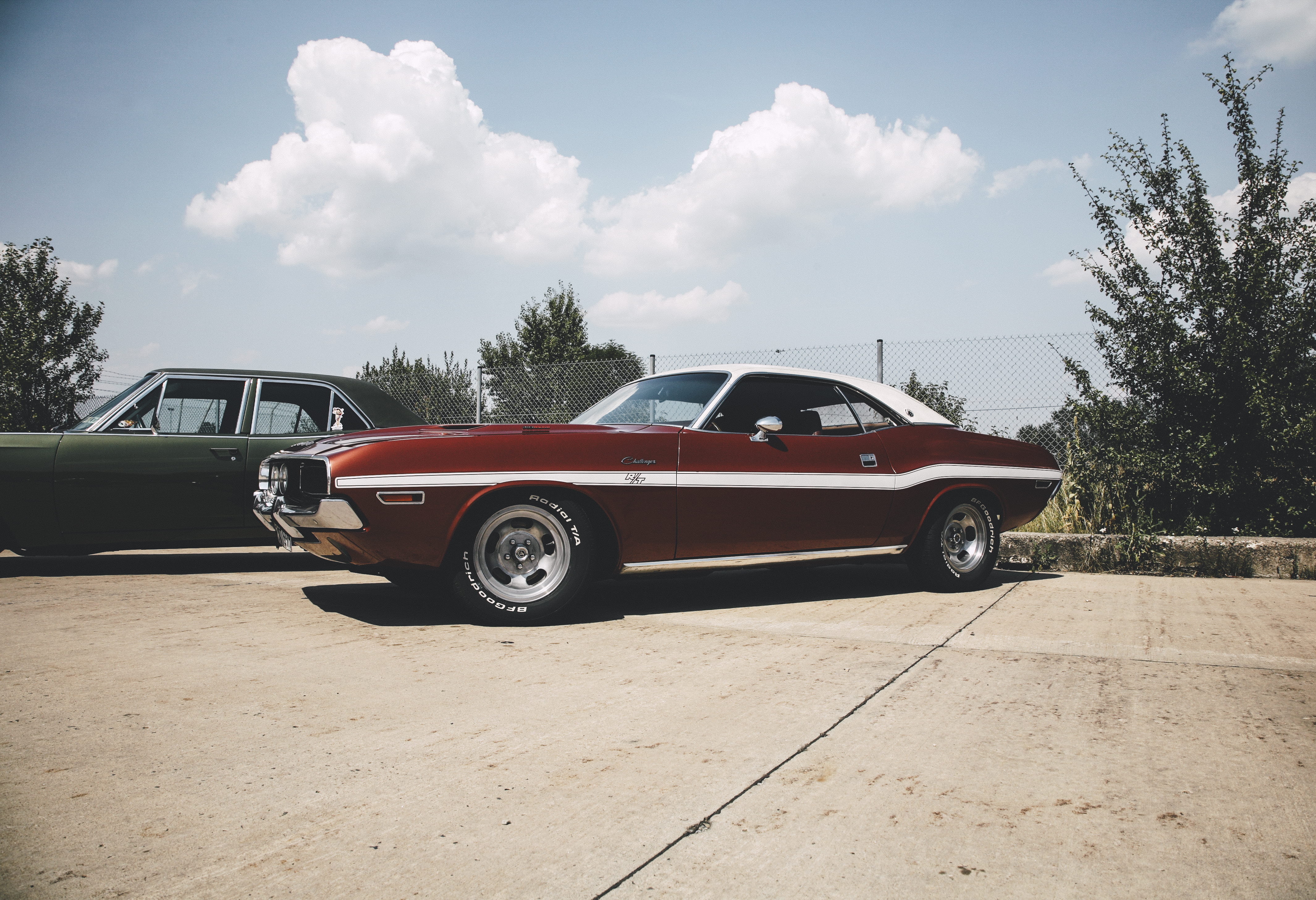 old, classic, brown, cloud - sky, land vehicle, red, no people, sky, tree, green, car, day, vintage, vintage car, mode of transportation, parked, retro styled, HD Wallpaper