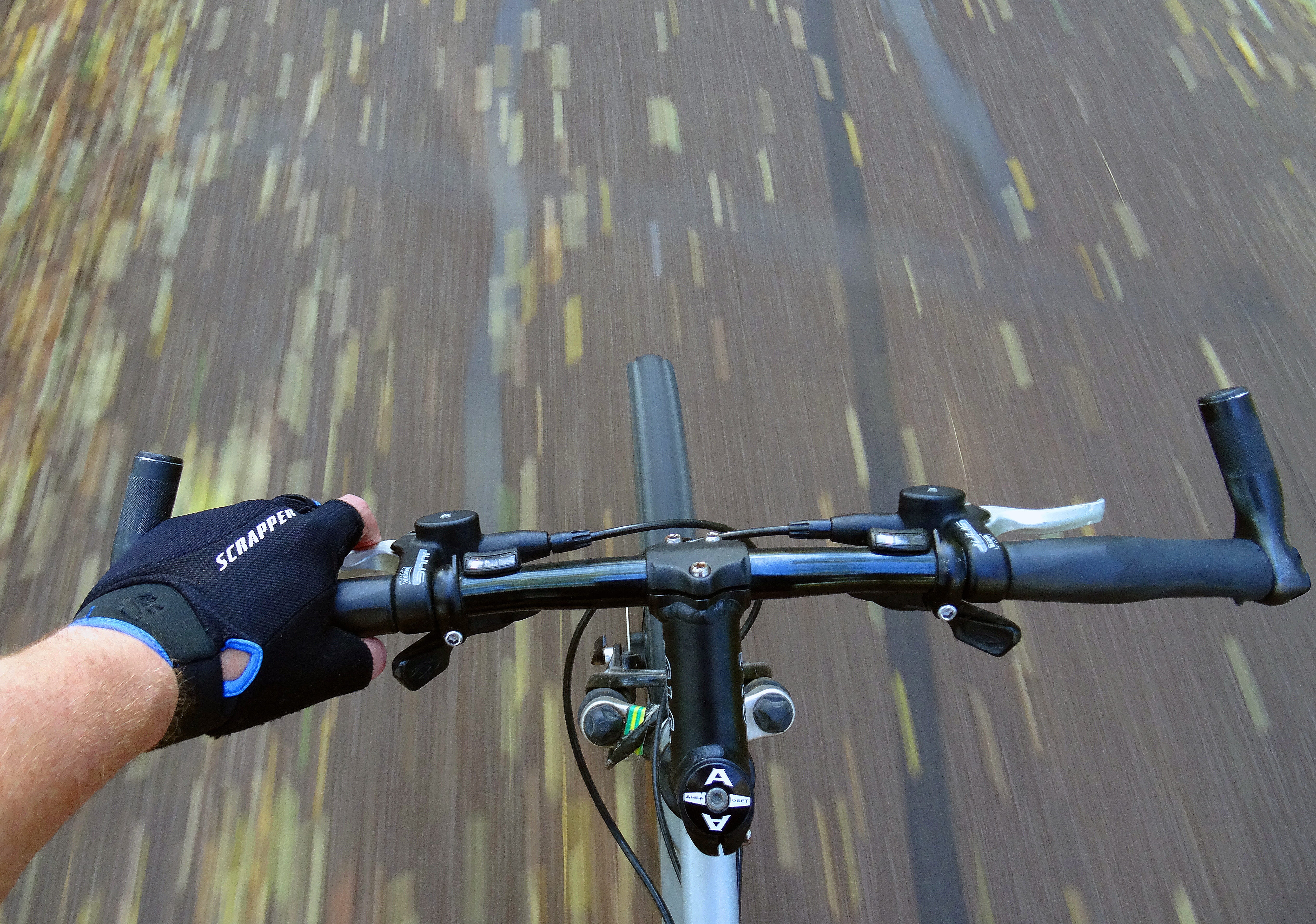 transportation, bike, mountain biking, road, one person, bicycle, sport, cycling, high angle view, human hand, holding, riding, wheel, hobbies, person, HD Wallpaper