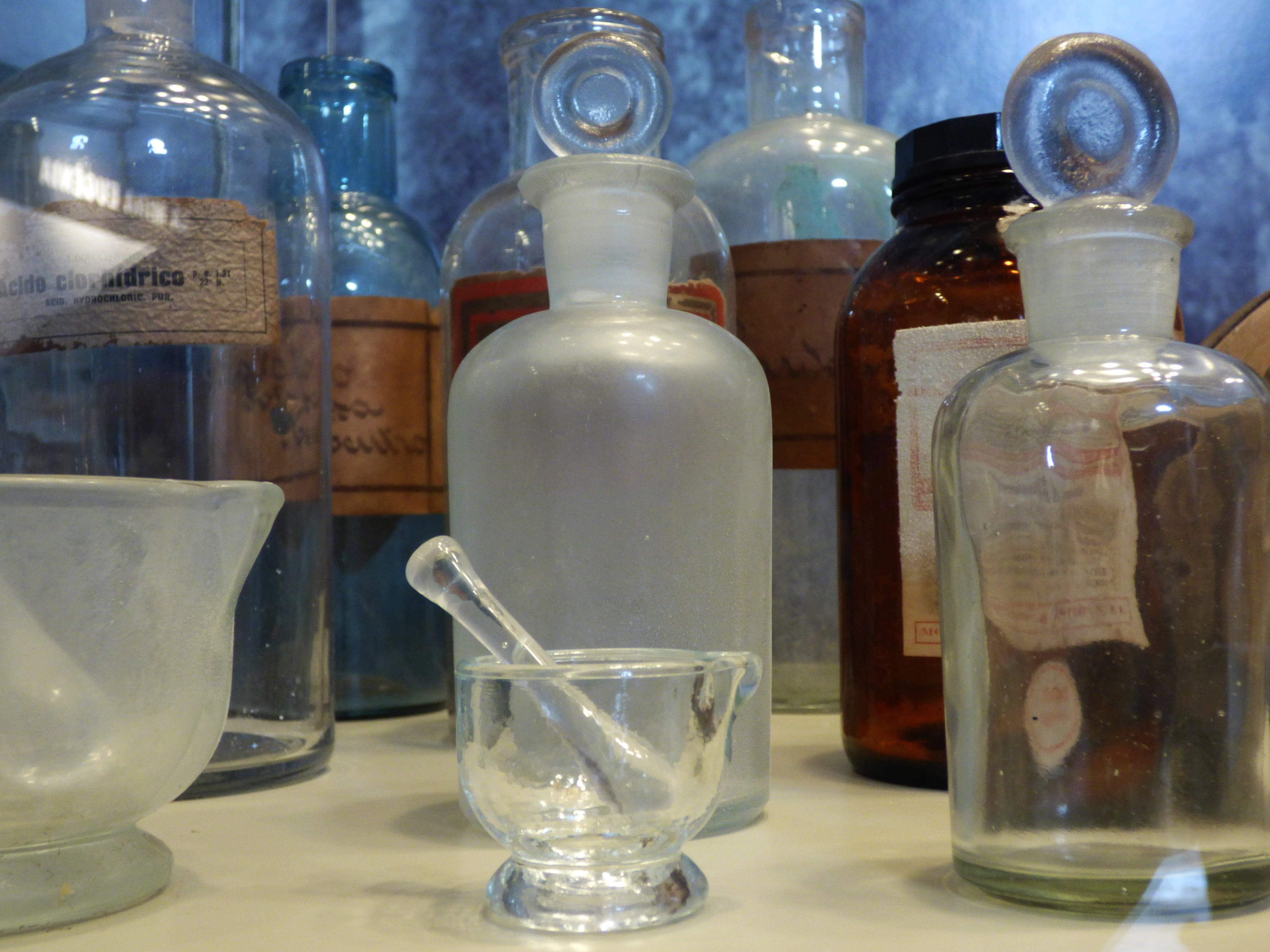 focus on foreground, close-up, mortar, indoors, science, transparent, table, glass - material, group of objects, chemistry, vintage, elements, container, HD Wallpaper