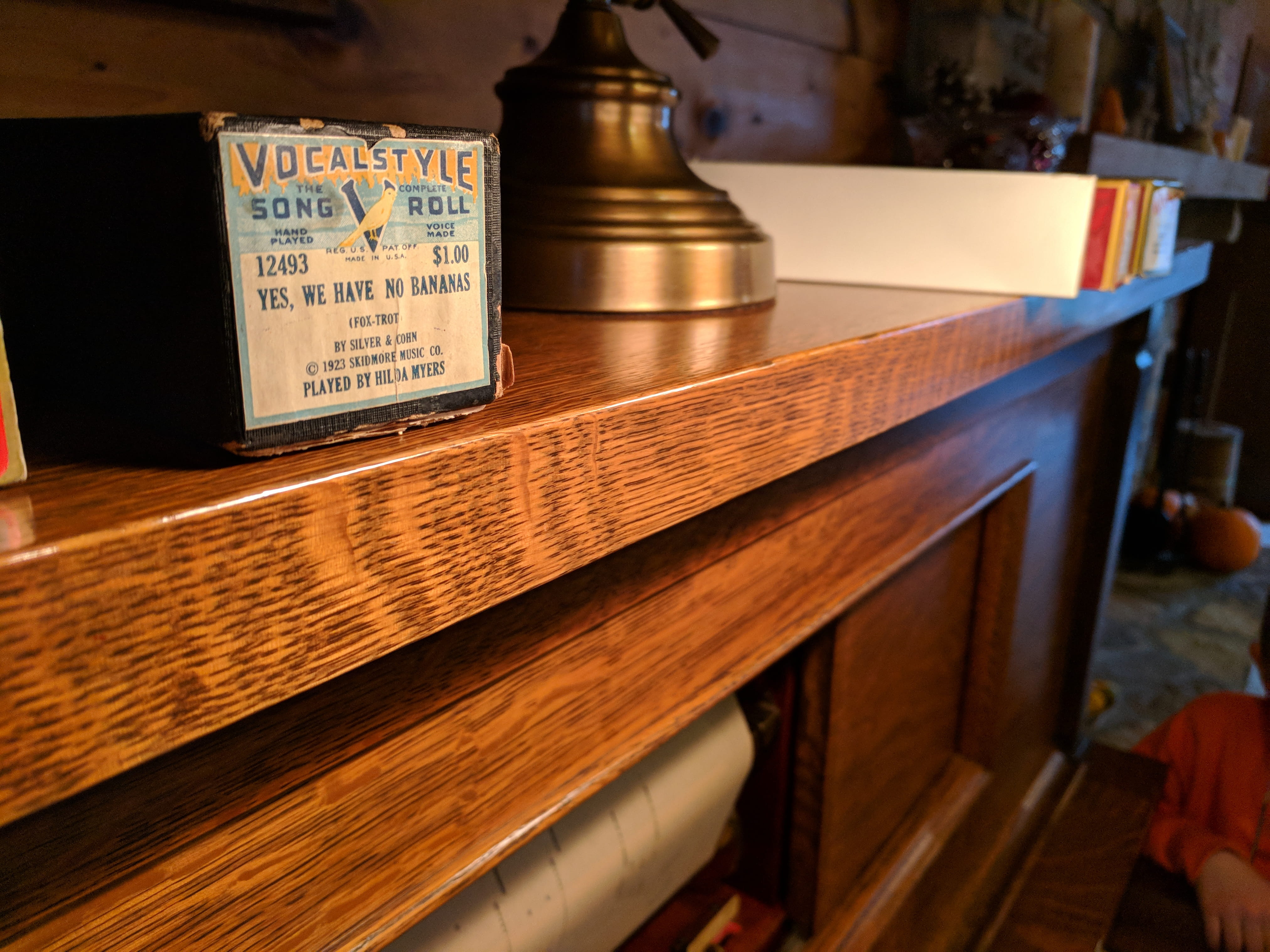 menu, text, communication, 1920s, restaurant, no people, greensburg, player piano, table, antique, yes we have no bananas, western script, close-up, selective focus, HD Wallpaper