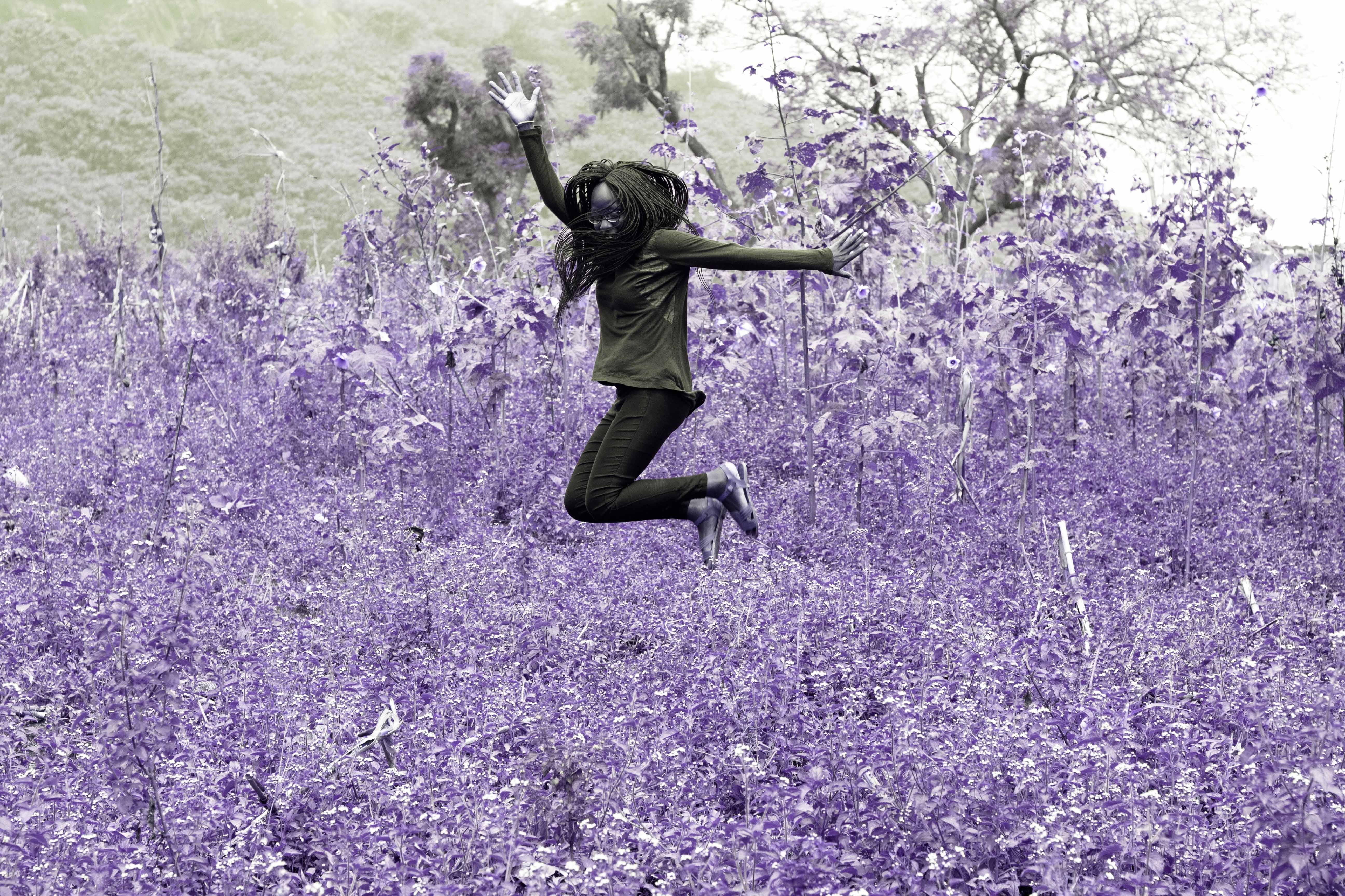 field, flower, ebony, nigeria, grass, black and white, day, african, plant, trees, pose, wild, fun, joy, human arm, casual clothing, excited, full length, HD Wallpaper