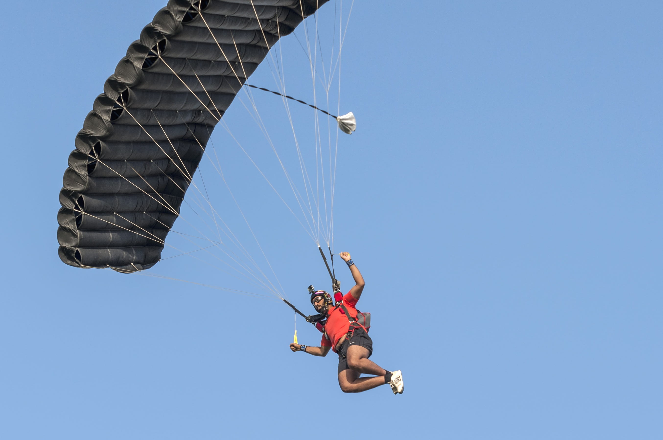 skill, human arm, risk, full length, Sky Diving, clear sky, excitement, two people, day, sky, recreational Pursuit, paragliding, nature, motion, fun, 2K, HD Wallpaper