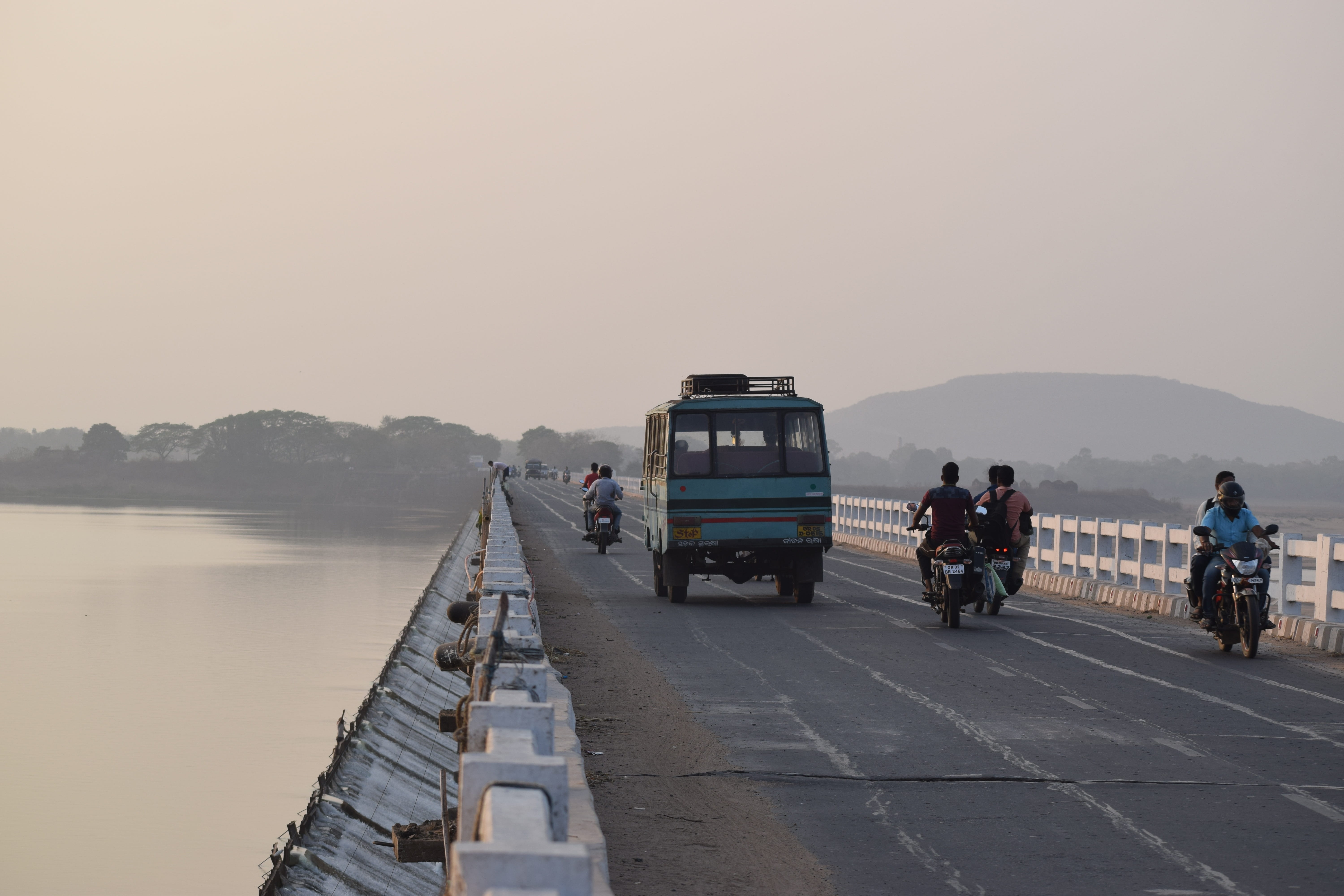 copy space, group of people, mode of transportation, mountain, mundali, water, outdoors, sky, leisure activity, nature, clear sky, odisha, real people, HD Wallpaper