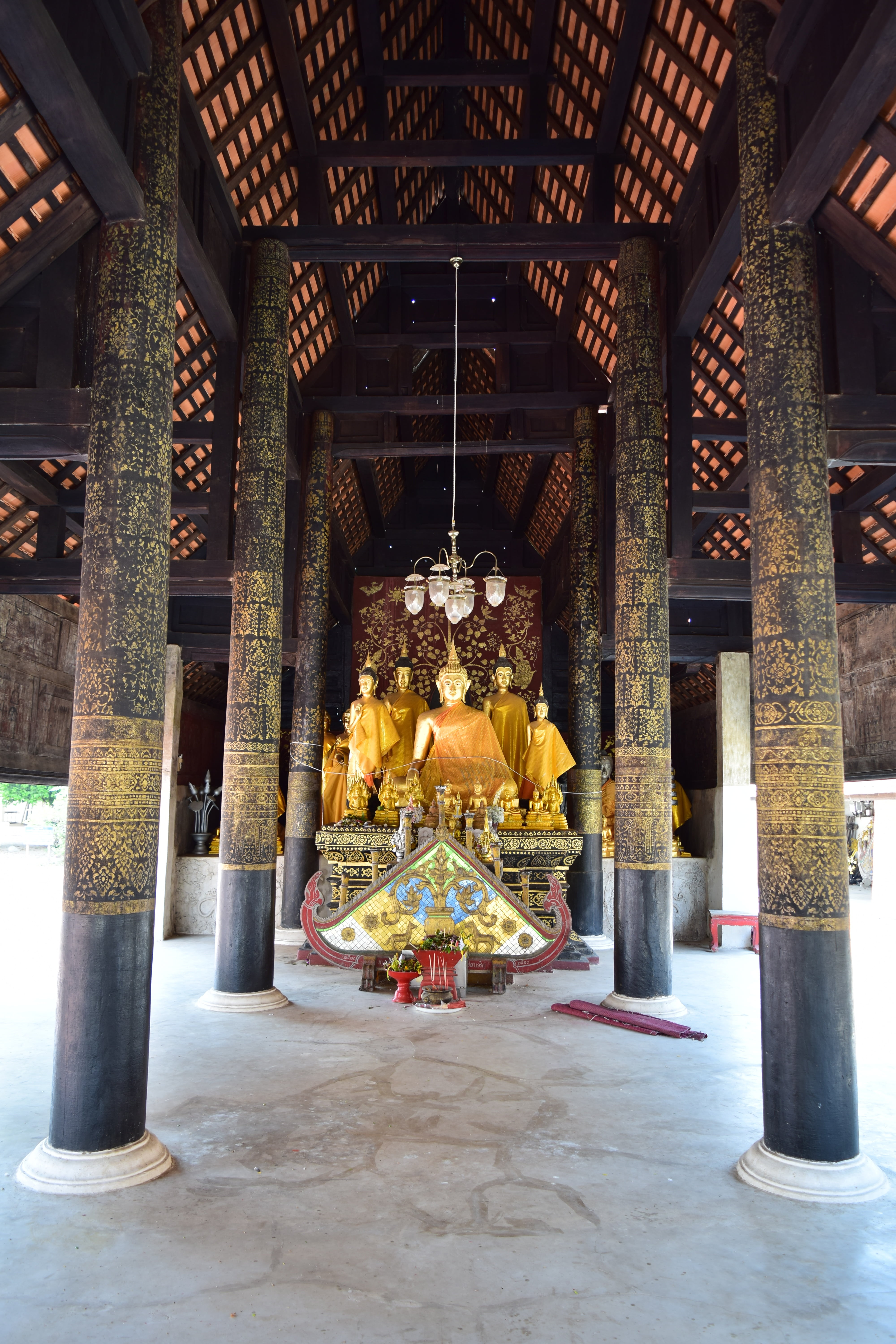 art, day, building, architectural column, place of worship, sculpture, no people, buddha statue, thailand temple, belief, indoors, a pilgrimage, gold colored, Phone HD Wallpaper