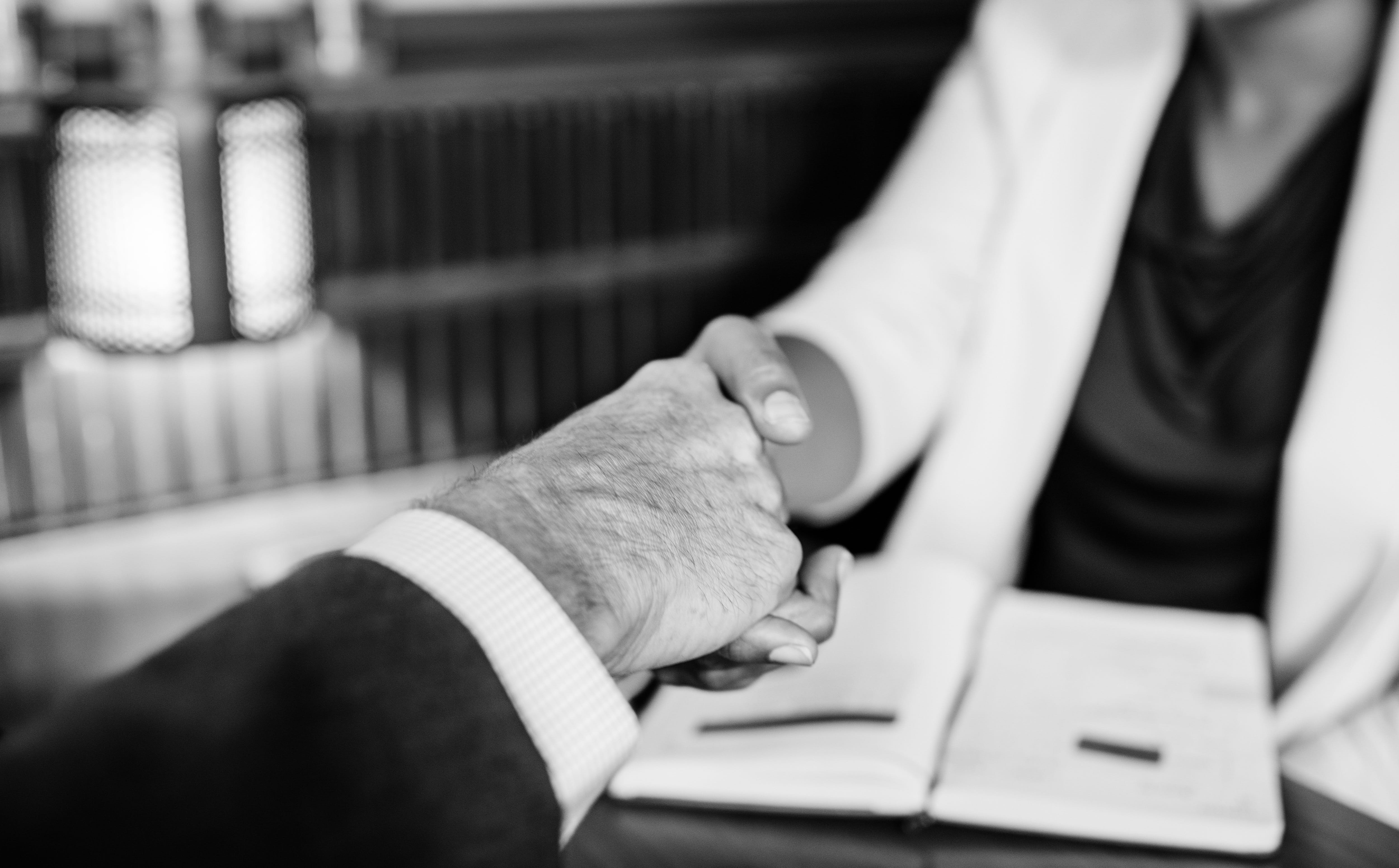 human hand, 4K, a helping hand, holding, care, human limb, deal, men, adult, agreement, achievement, business, people, collaboration, close-up, indoors, HD Wallpaper