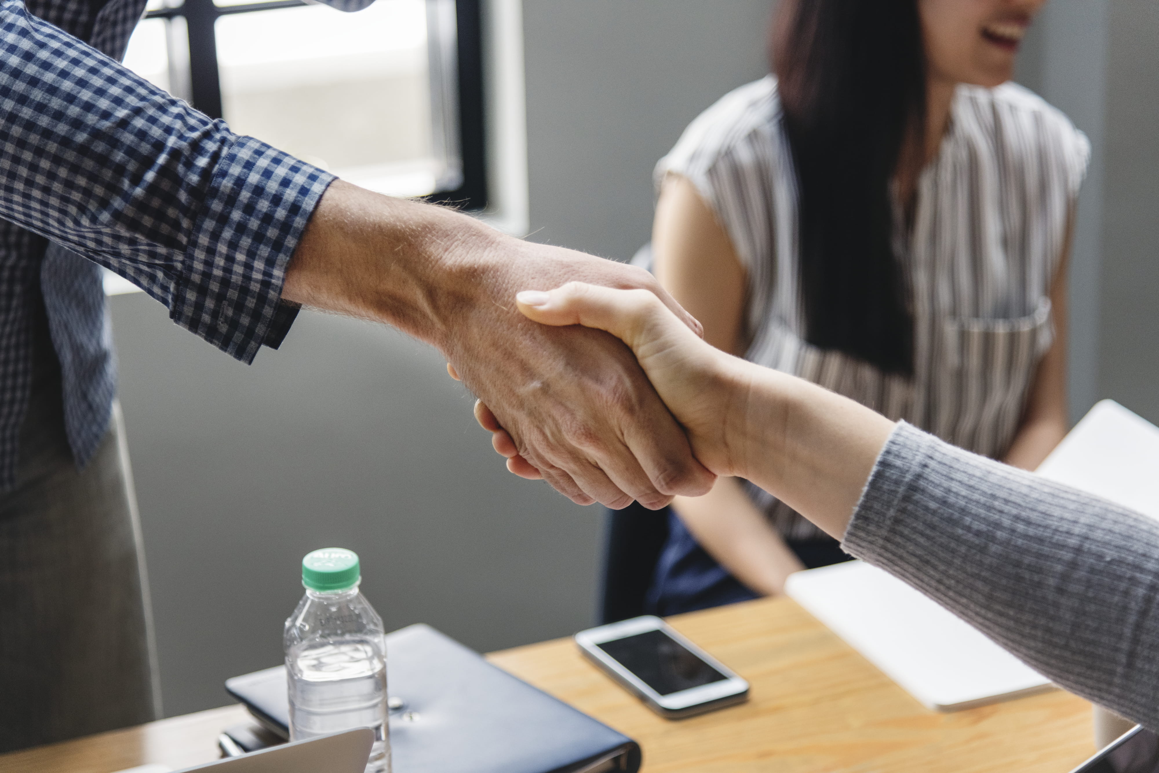 men, business agreement, collaboration, helping hands, teamwork, expression, handshake, 4K, business person, human hand, hands, investme, indoors, businessman, HD Wallpaper