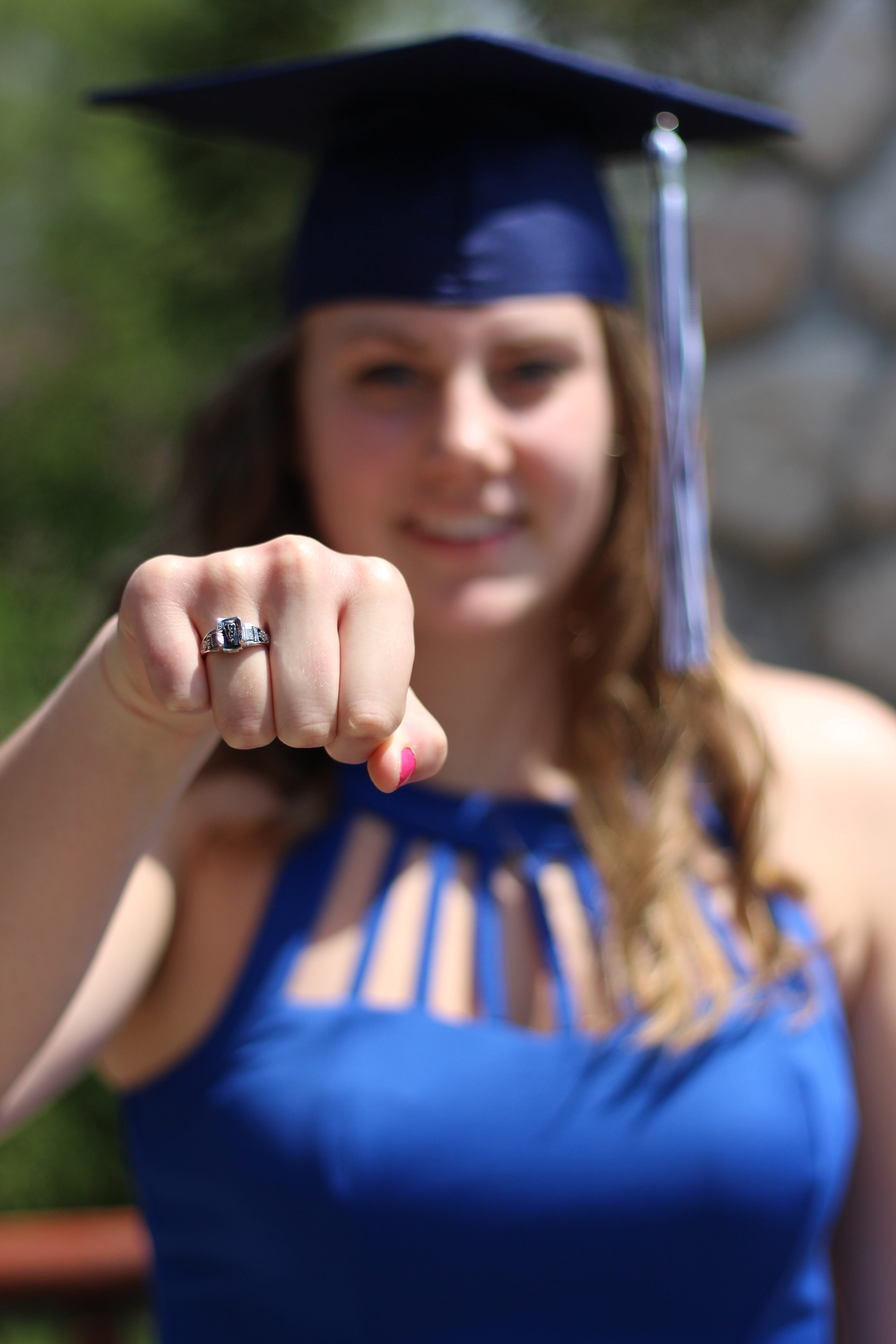 hand, happiness, 5K, adult, women, young women, achievement, selective focus, graduation, class ring, real people, graduation gown, portrait, focus on foreground, Phone HD Wallpaper