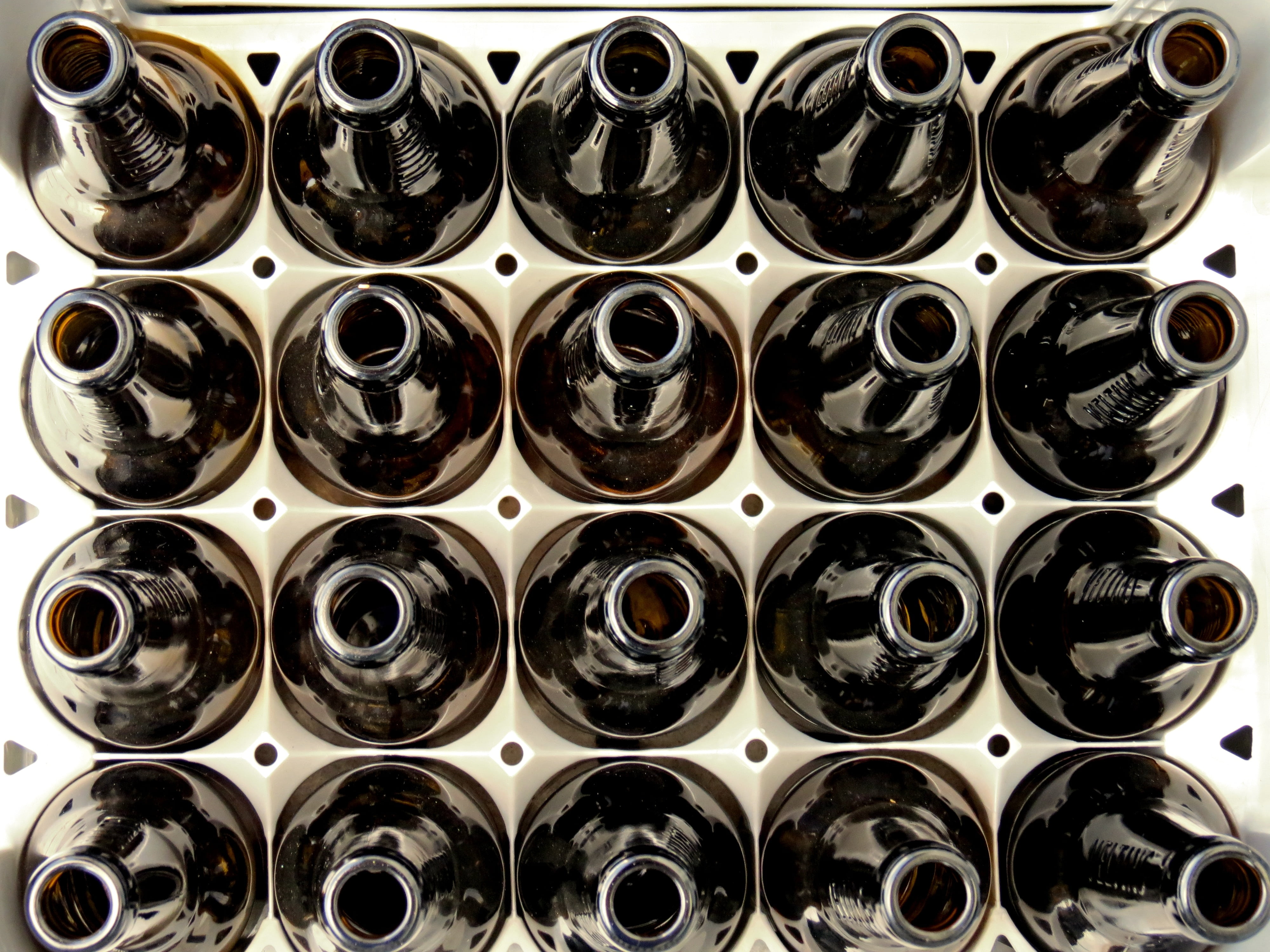 food and drink, beer bottles, 4K, sociable, side by side, repetition, wine, bottle, alcohol, refreshment, arrangement, in a row, winery, wine rack, large group of objects, HD Wallpaper