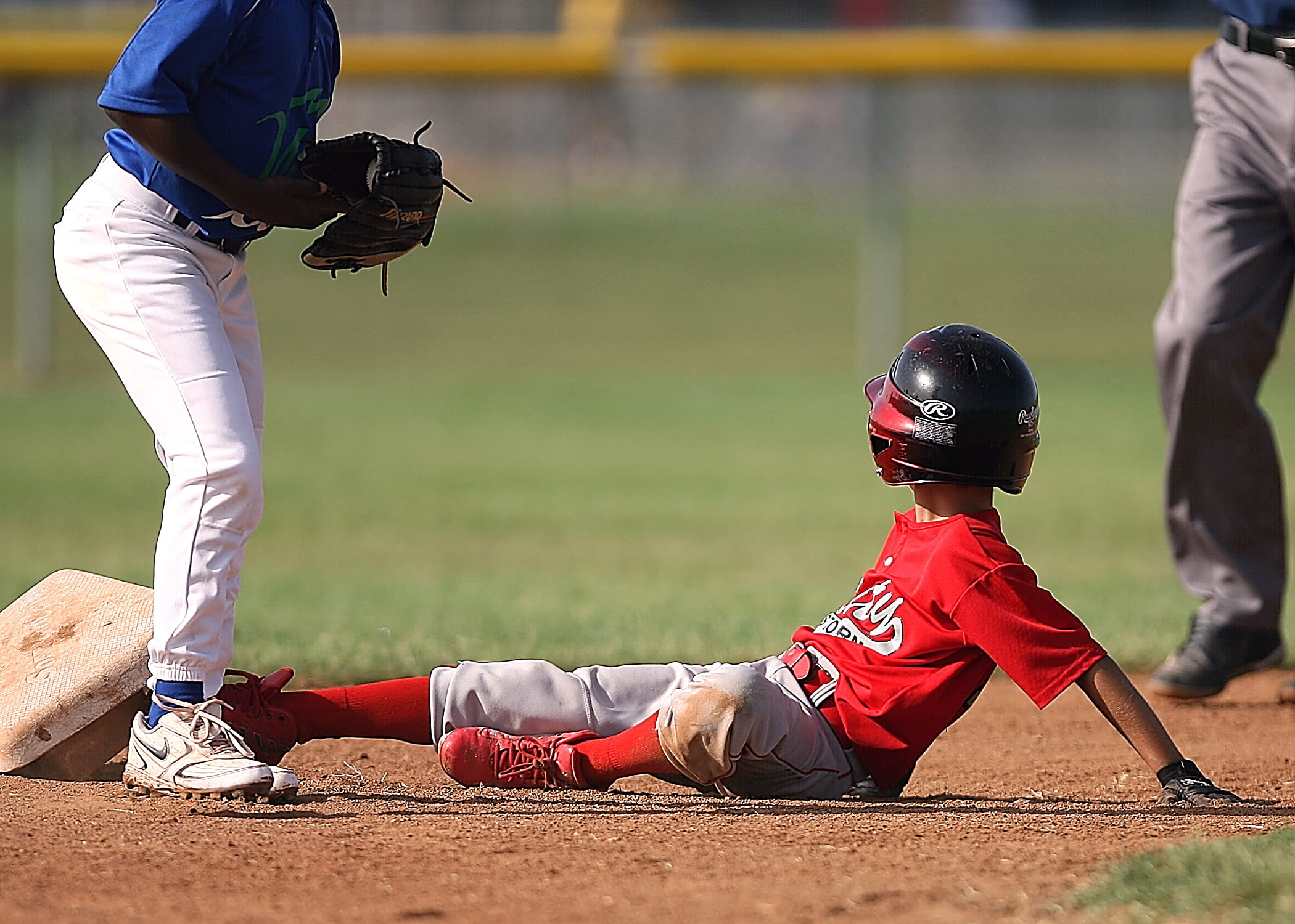 full length, incidental people, playing, team, helmet, two, sport, team sport, baseball glove, headwear, slide, kid, softball, baseball player, males, human, HD Wallpaper