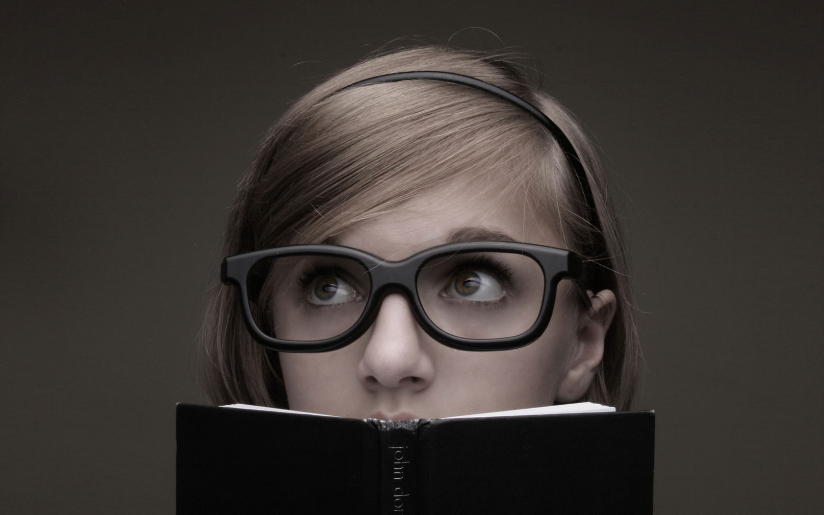 intellectualism, books, 720P, art, glasses, women, people, girl, hd, girls, x, faces, HD Wallpaper