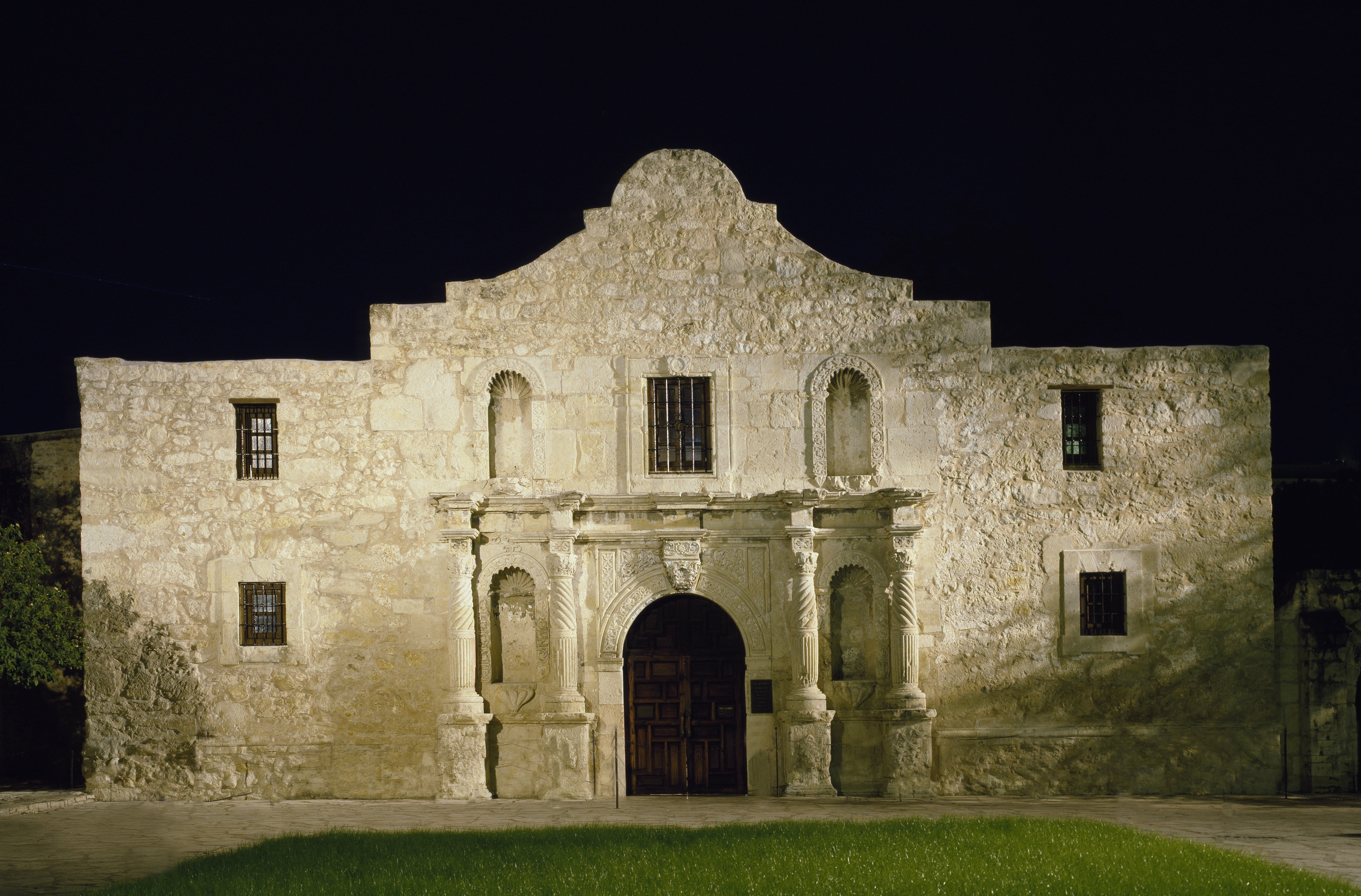 texan, site, mission, night, famous, building, entrance, historic, house, old, nature, castle, san antonio, landmark, religion, war, sky, 5K, abbey, texas, HD Wallpaper