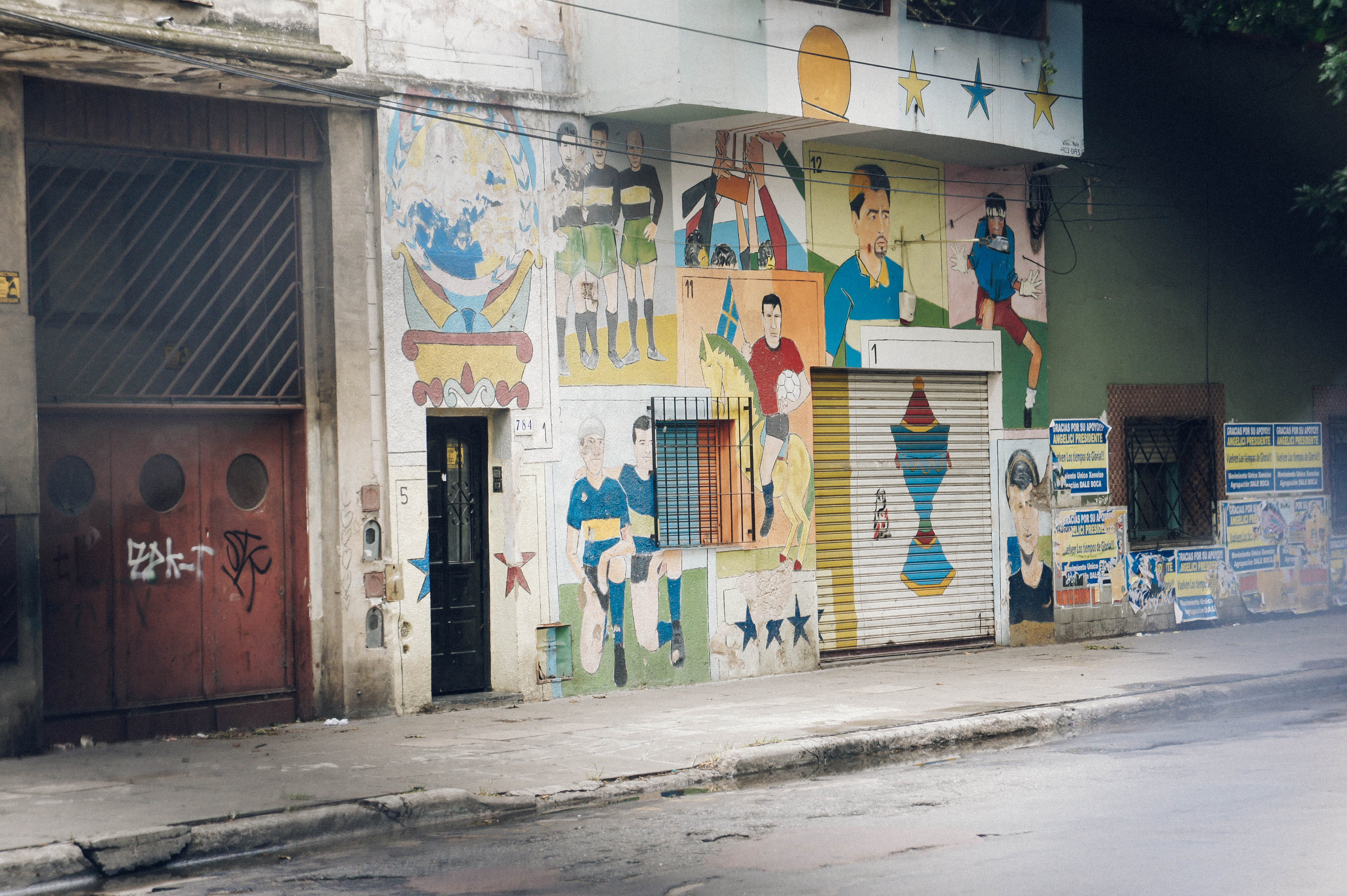 human representation, building exterior, streets, built structure, art, colors, city, representation, day, colorful, street art, no people, laboca, footpath, HD Wallpaper