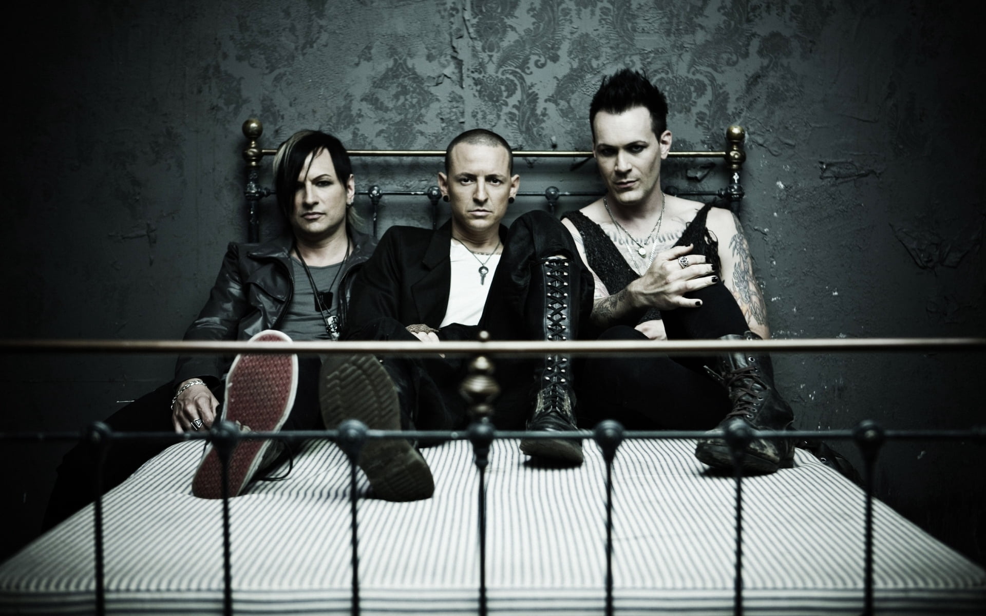 black Color, male, dead by sunrise, gang Member, looking At Camera, band, bed, real people, portrait, adult, 1080P, shoes, three quarter length, HD Wallpaper