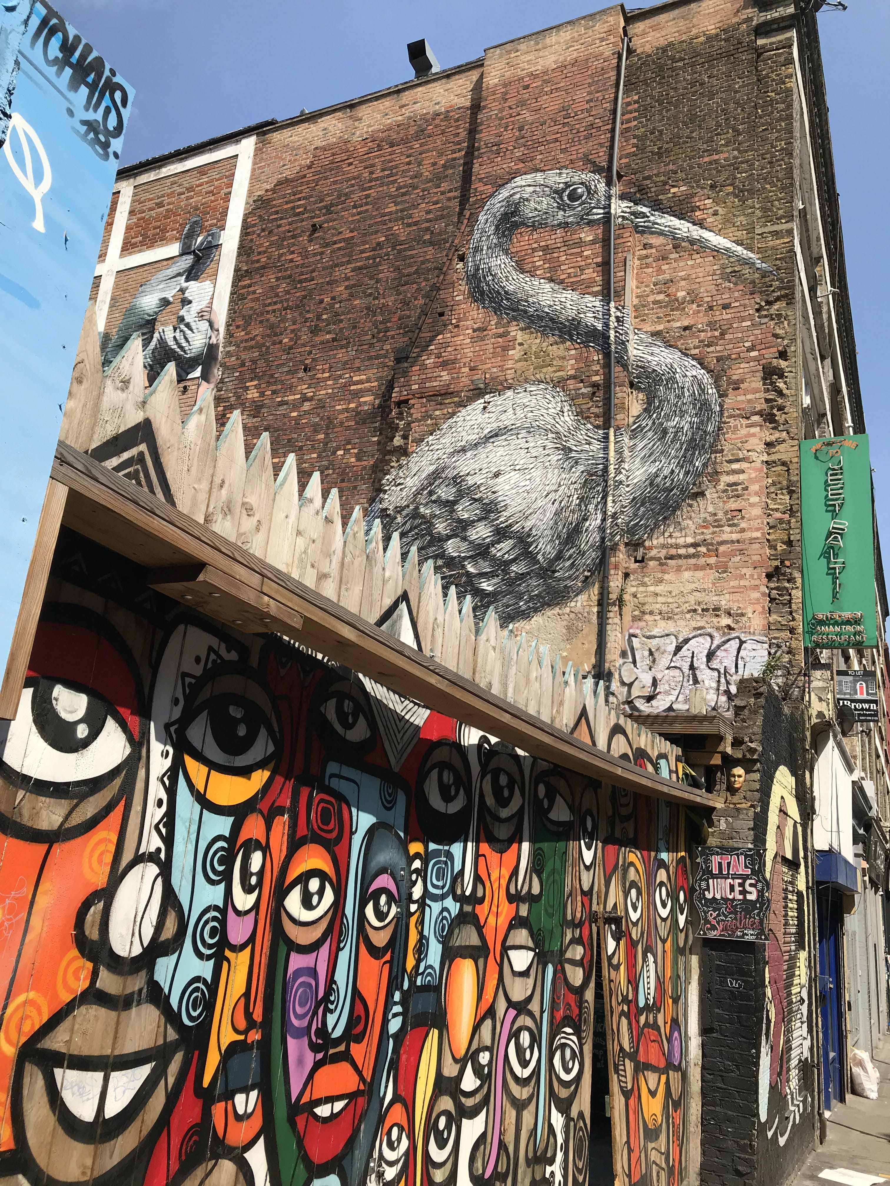 building exterior, collection, london, building, built structure, architecture, no people, street art, day, choice, multi colored, art and craft, low angle view, Phone HD Wallpaper