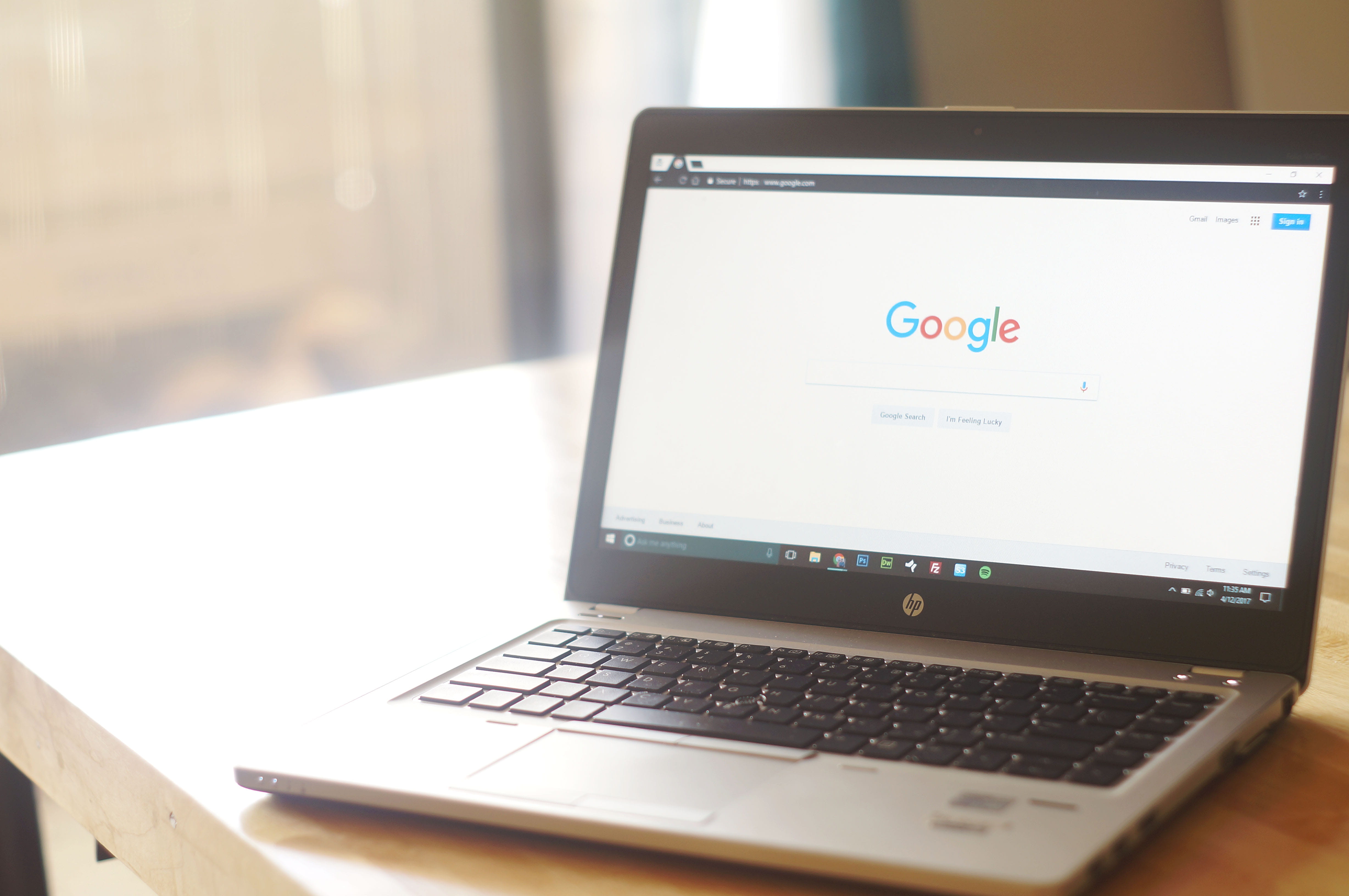 computer network, close-up, convenience, 4K, furniture, indoors, portability, portable information device, focus on foreground, table, google, wireless technology, HD Wallpaper