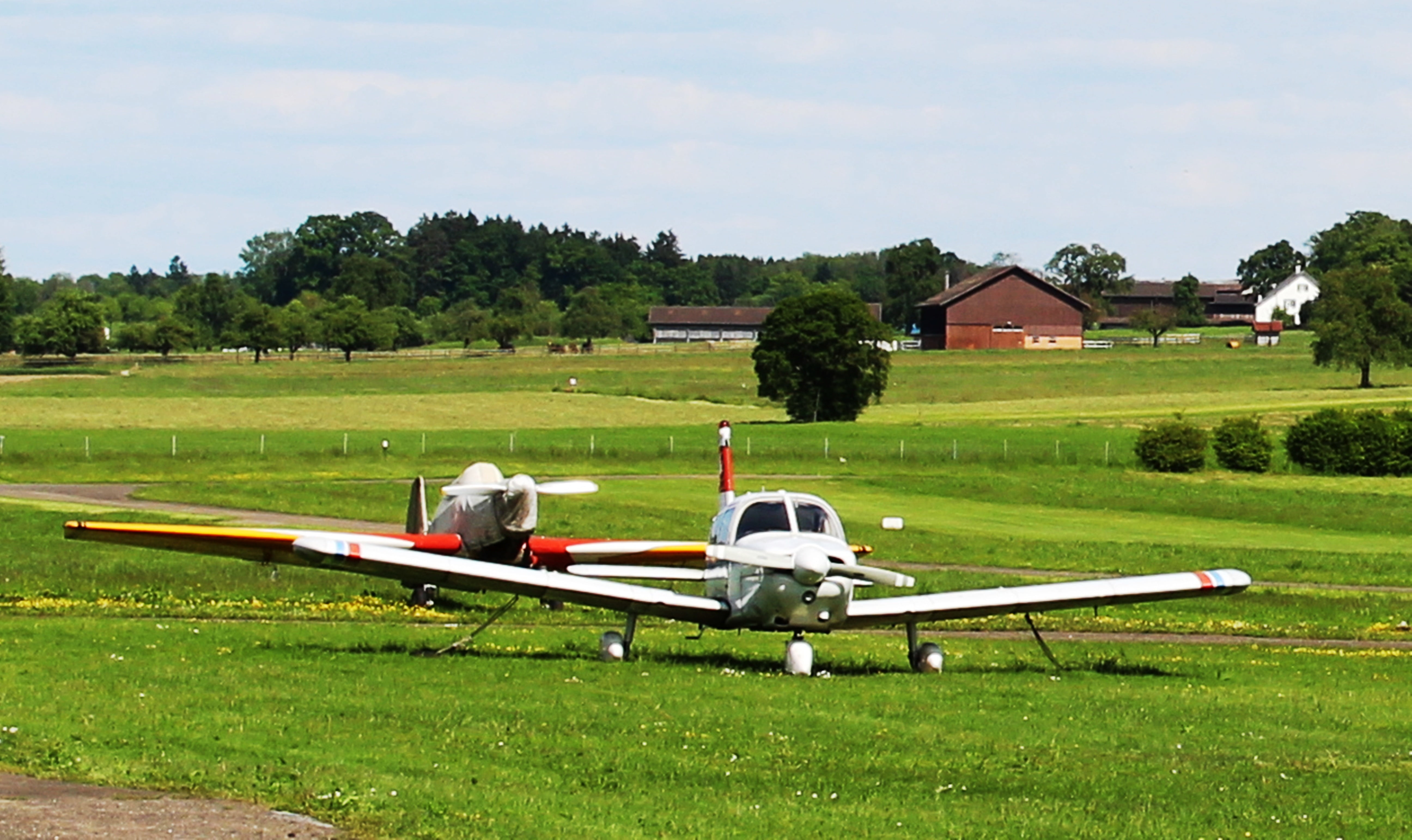 architecture, green color, environment, nature, mode of transportation, grass, building exterior, field, 5K, building, transportation, cessna, landscape, HD Wallpaper
