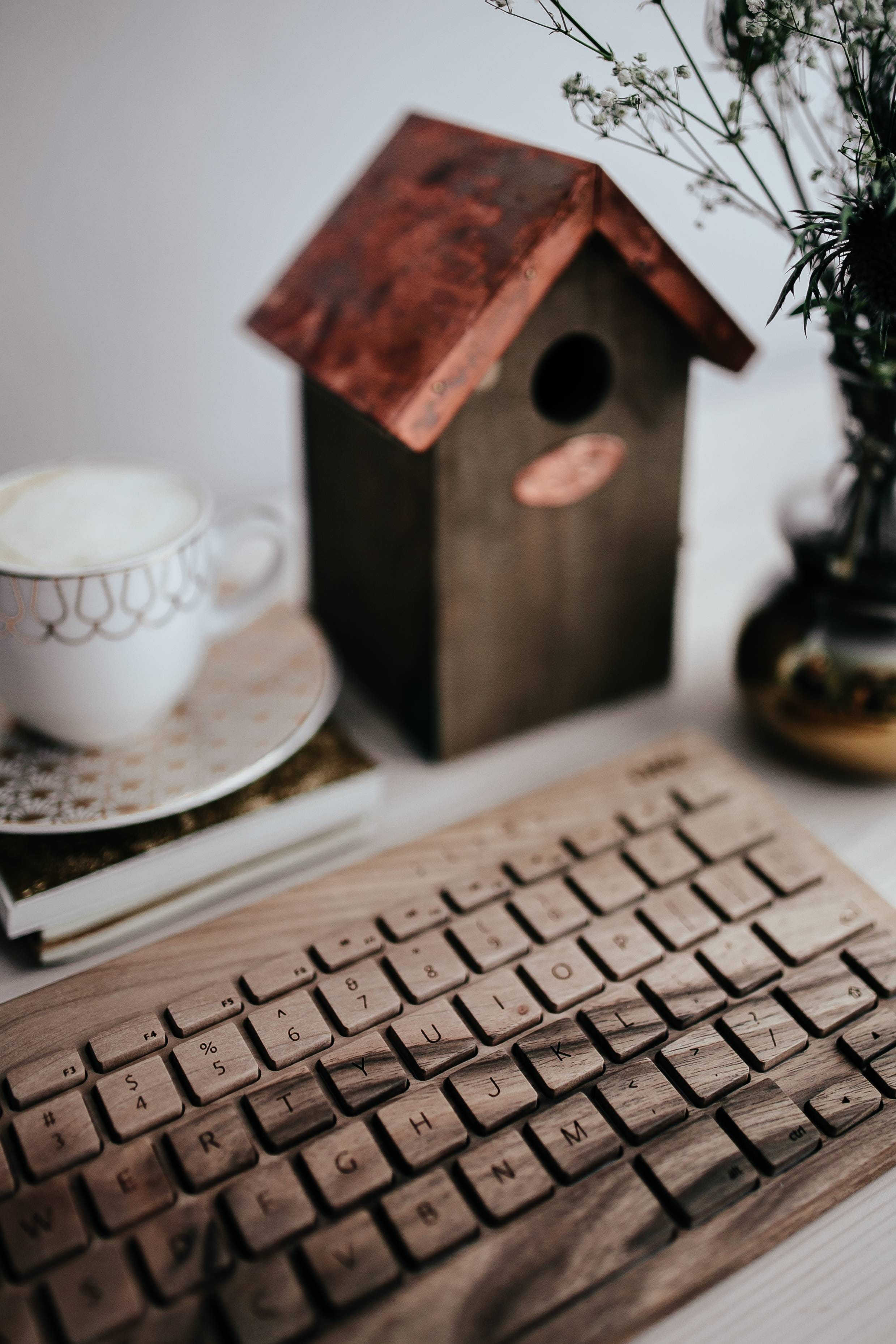 coffee cup, drink, tray, birdhouse, oree, representation, caffee, crockery, cup of coffee, text, no people, coffee, table, selective focus, desk, food and drink, Phone HD Wallpaper