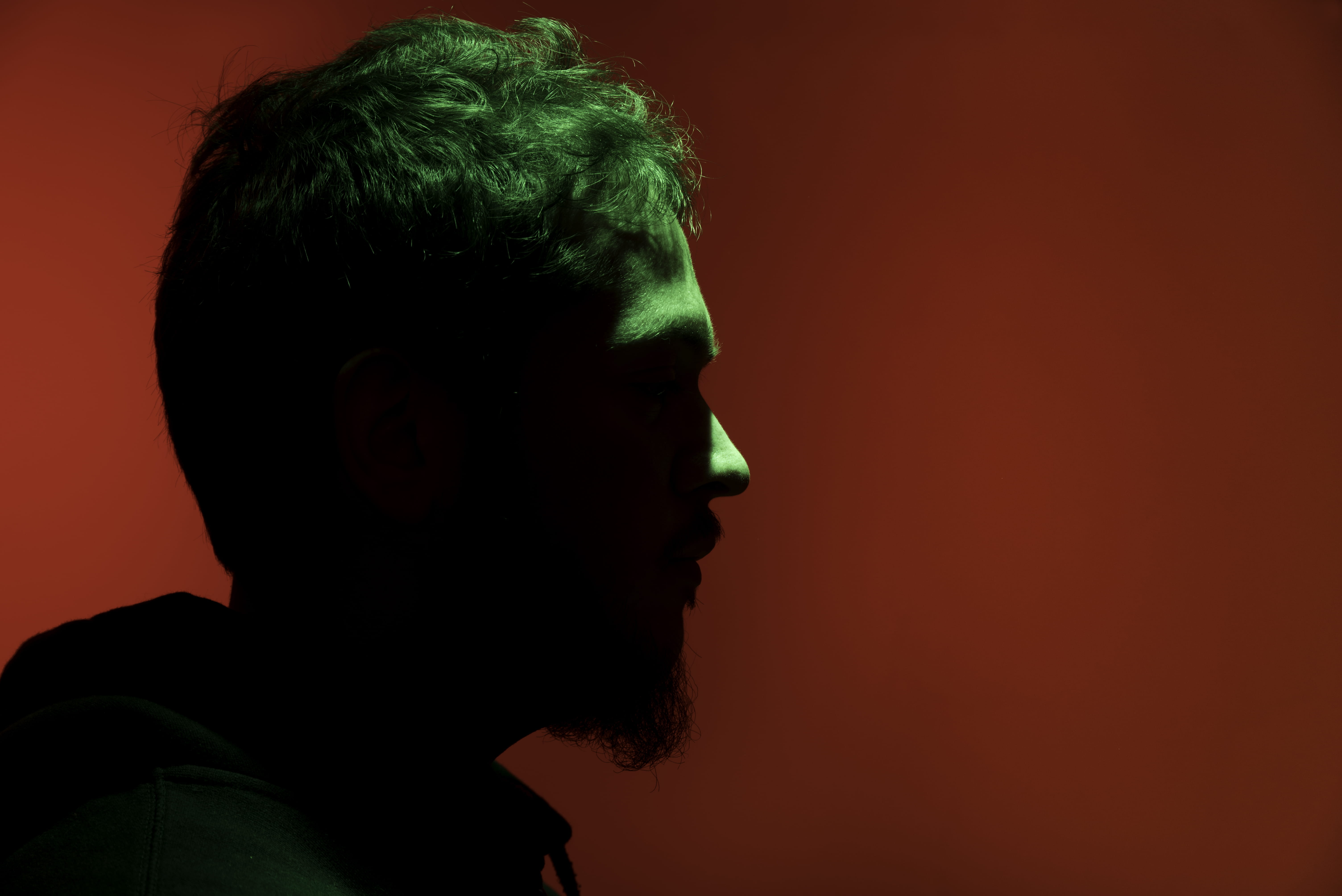 portrait, serious, gel, human face, men, looking, filter, looking away, real people, shadows, one person, color gel, copy space, italy, profile, green color, HD Wallpaper
