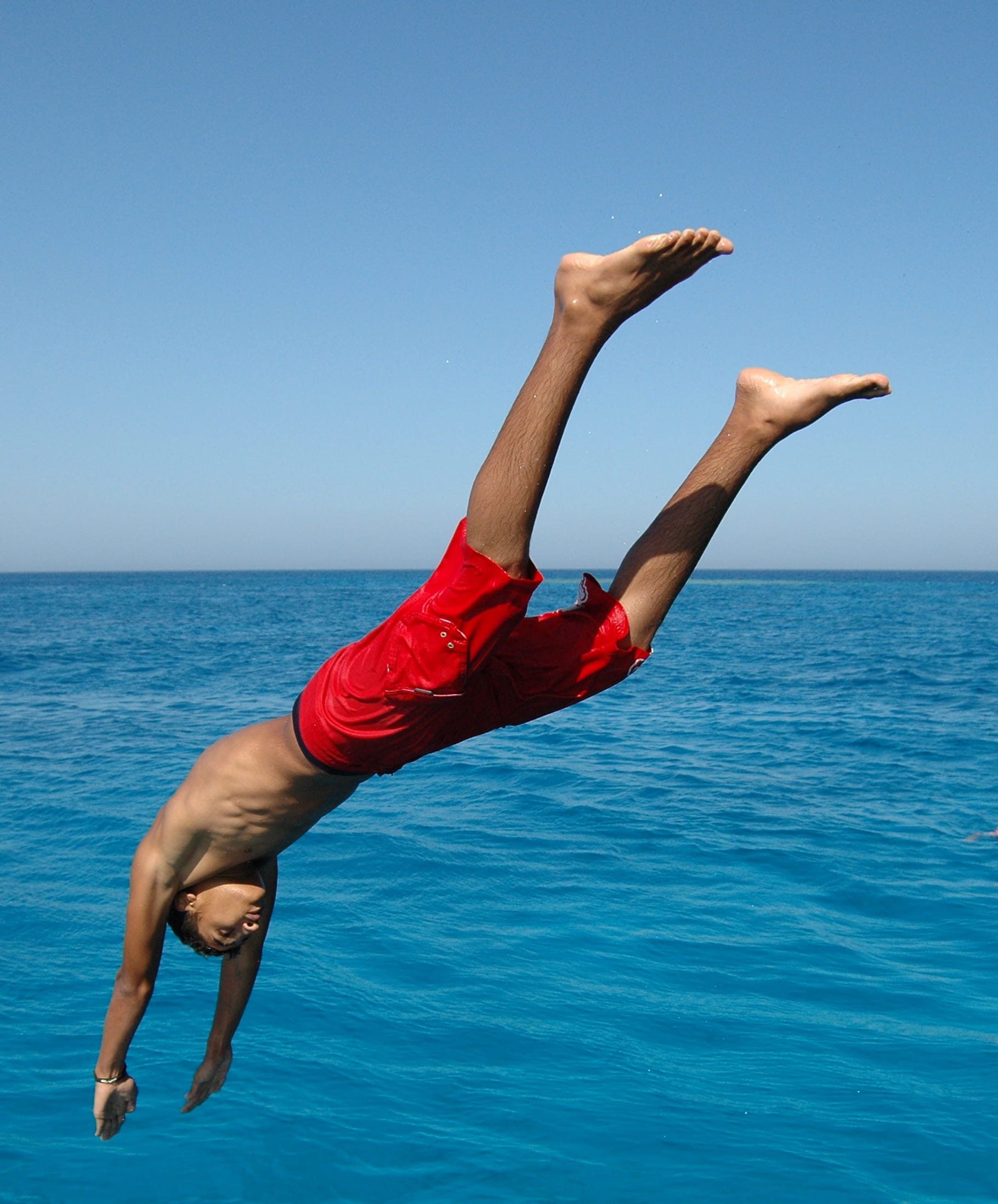 full length, outdoors, one man only, fun, sport, Summer, blue, healthy Lifestyle, day, beach, jumping, adult, public domain, sea, Diving, side view, people, Phone HD Wallpaper