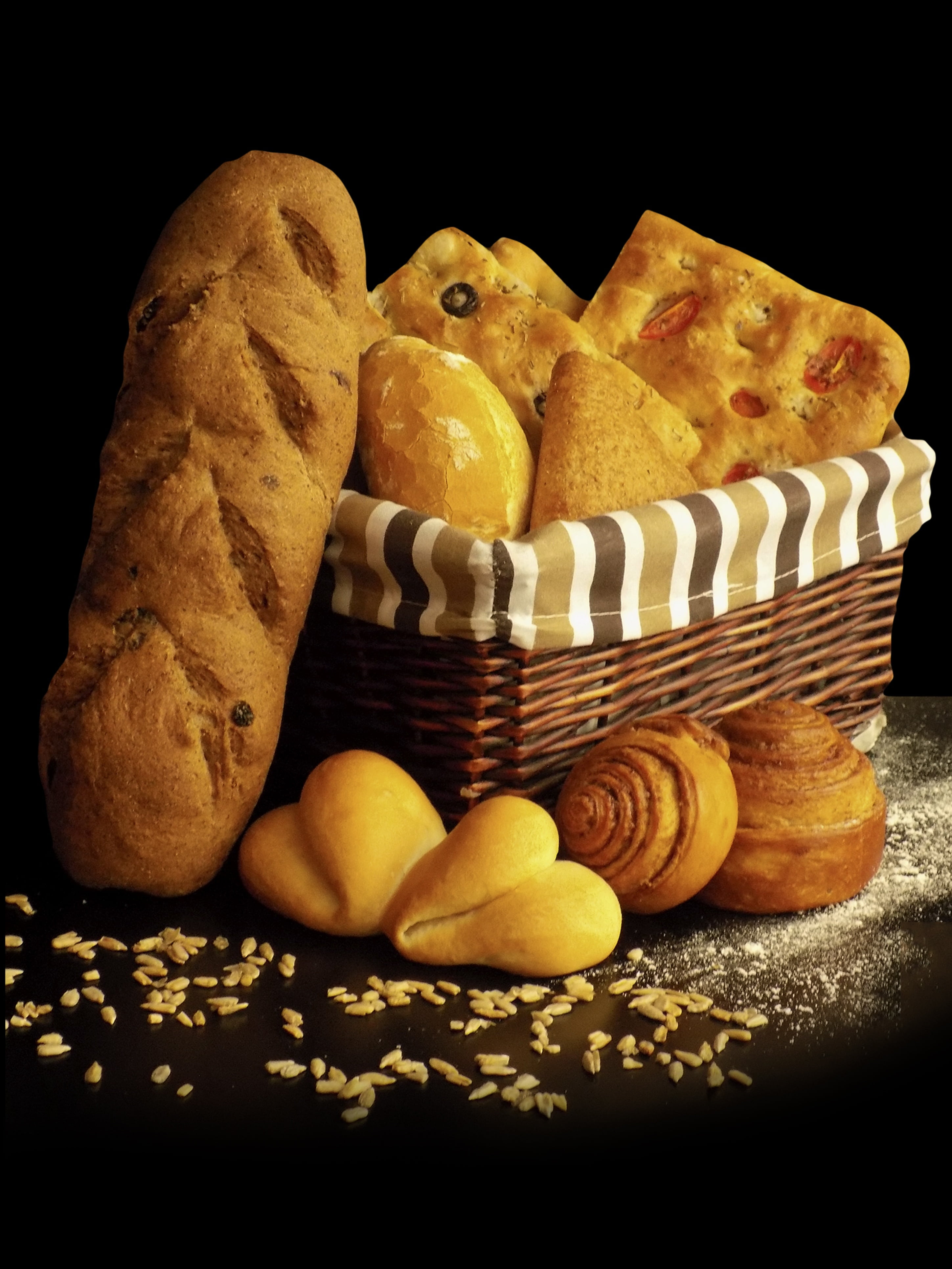 cookie, close-up, sweet bread, bread, basket, integral, food, surface, still life, orange, black, black background, bakery, studio shot, snack, wellbeing, Phone HD Wallpaper
