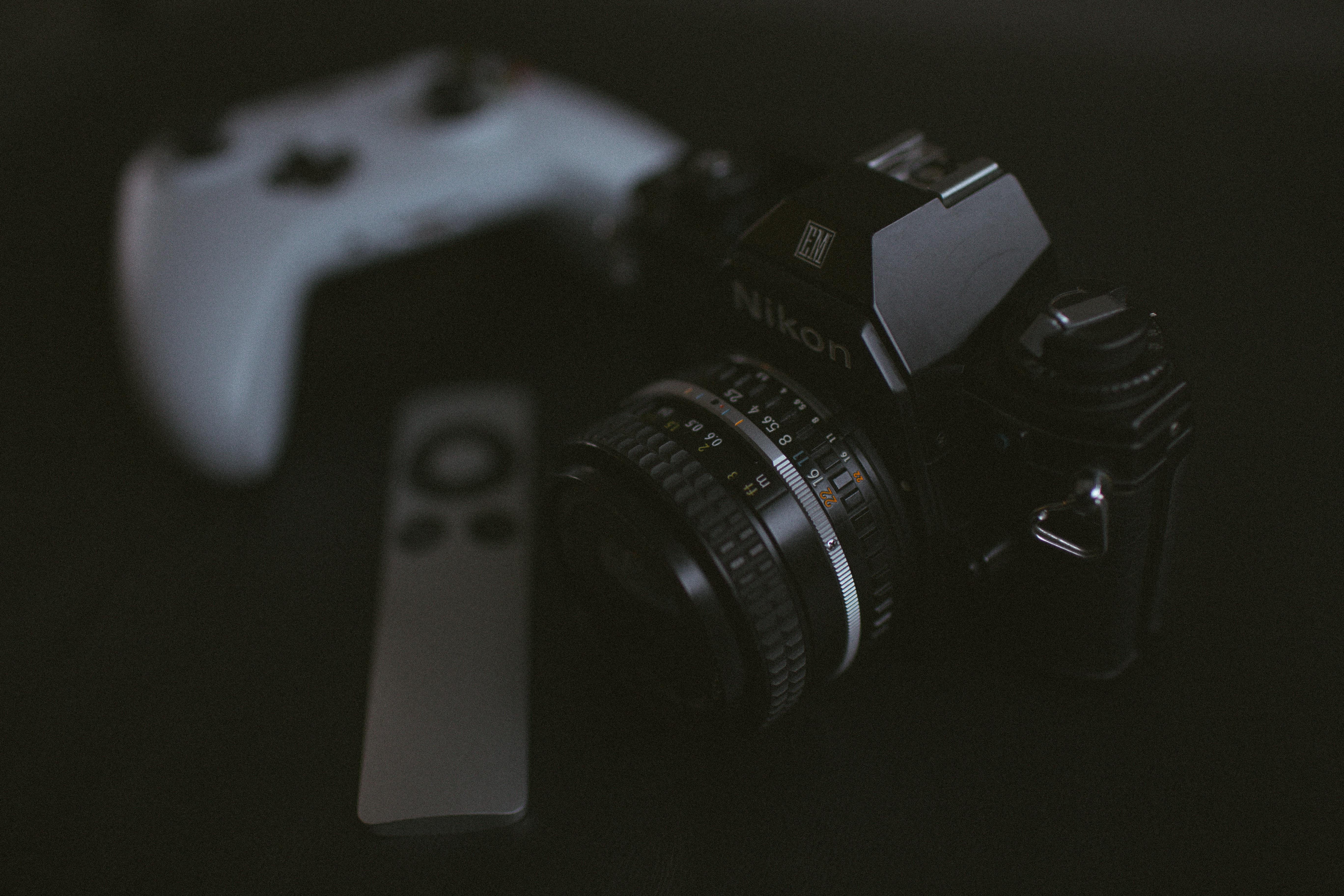 lens cap, single object, equipment, apple tv, no people, finger, home video camera, xbox, adapter, strap, collage, video camera, still life, flower, cassette player, HD Wallpaper