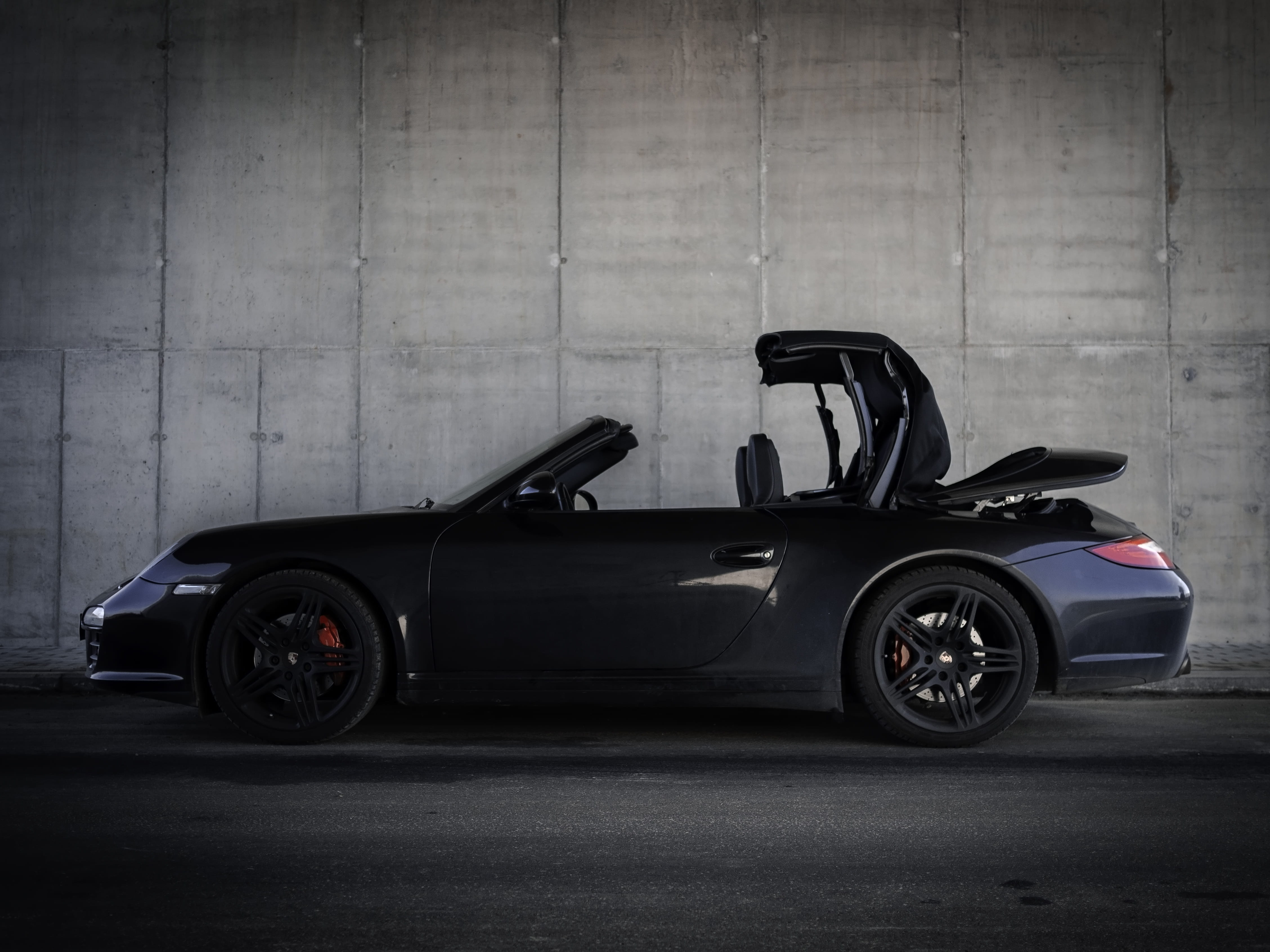 car wheel, race car, car, street, no people, black, concrete, mode of transportation, tire, vehicle, electronics, black color, city, coupe, halter, buggy, HD Wallpaper
