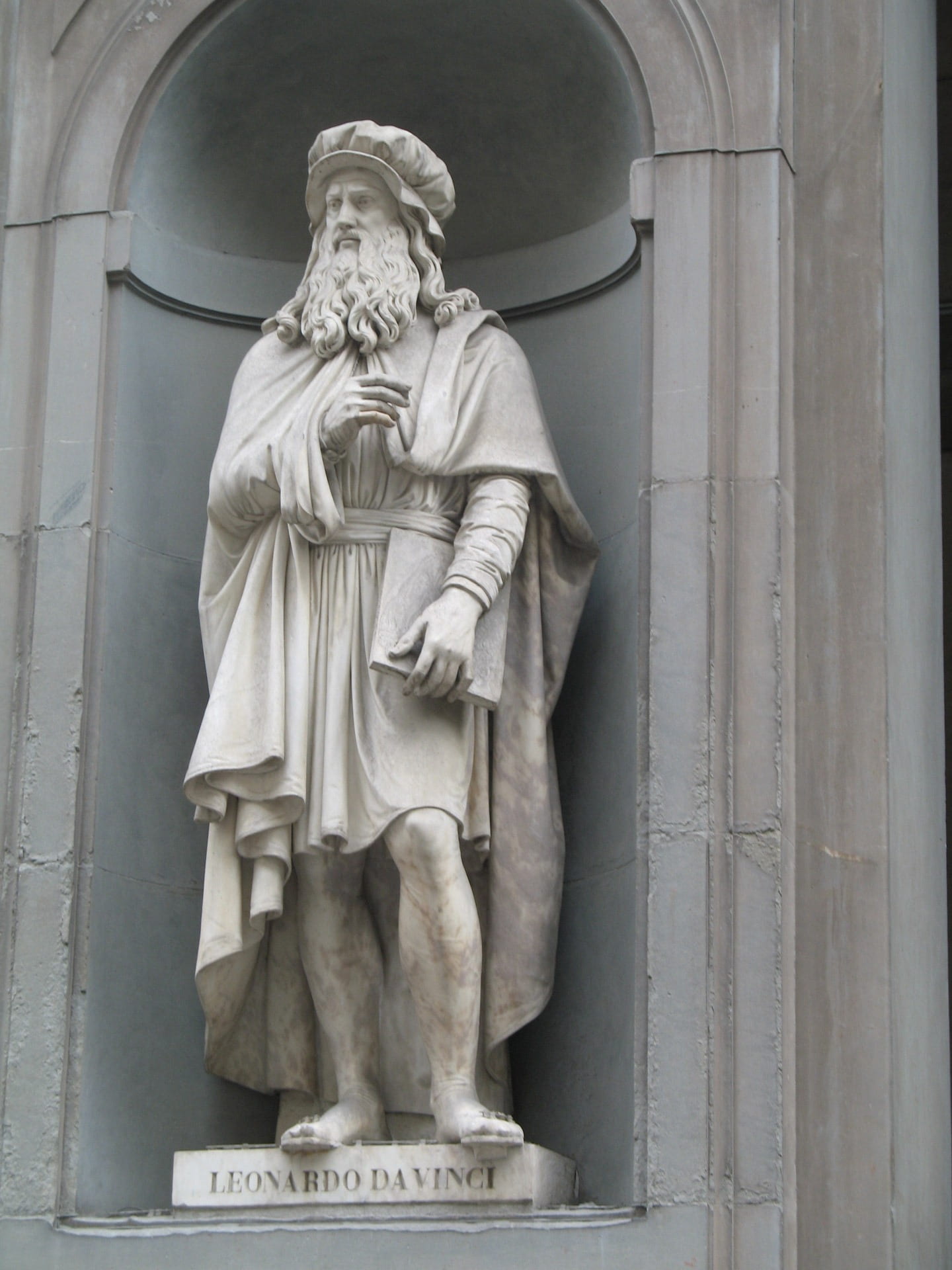 visit, day, famous, figurine, carving - craft product, no people, 1080P, representation, the past, leonardo, spirituality, classic, book, stone, davinci, Phone HD Wallpaper