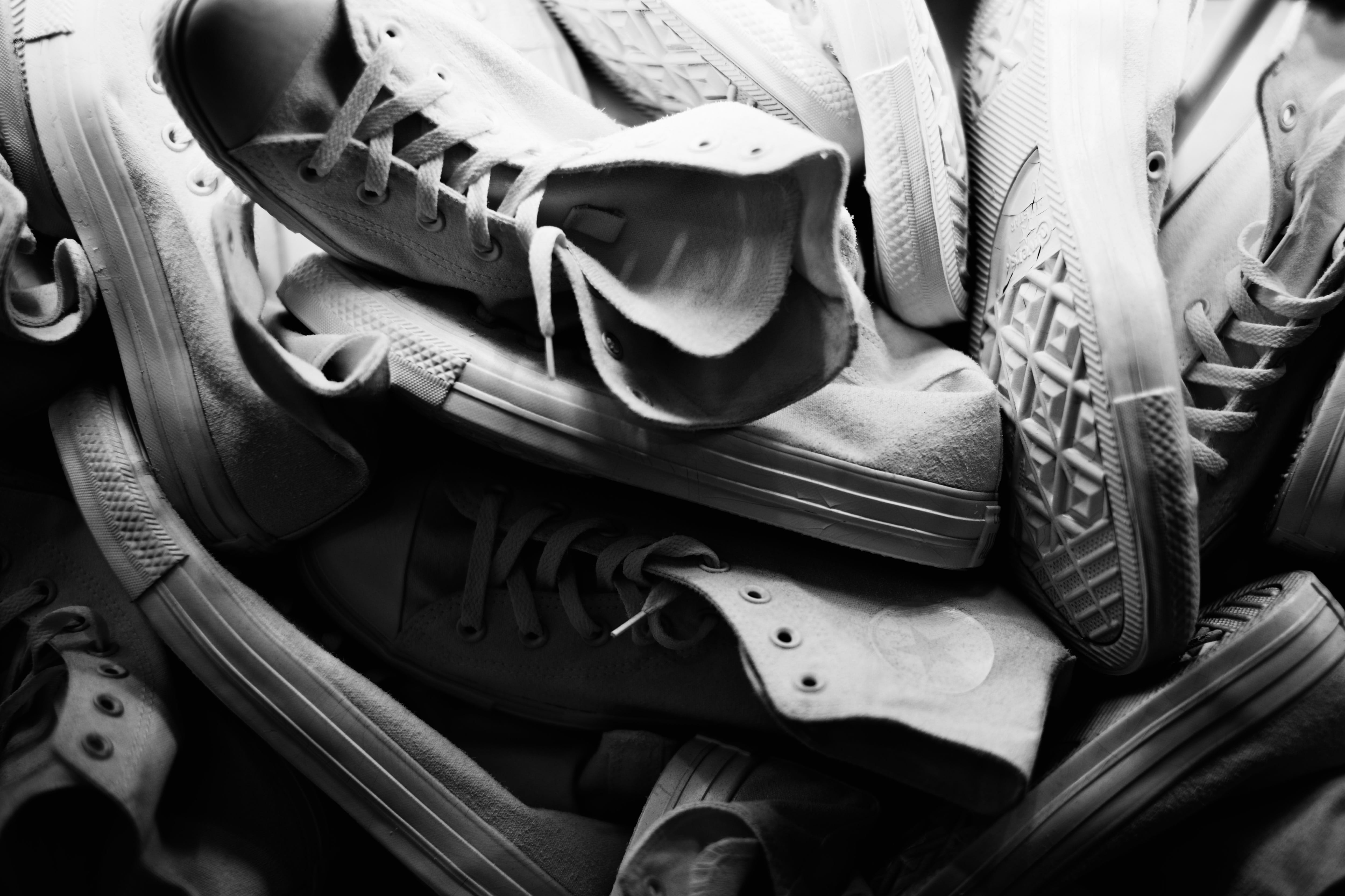 millennial, high angle view, wheel, united states, urban, hipster, boston, no people, metal, student, plastic, indoors, lifestyle, 4K, stack, shoe, city, HD Wallpaper