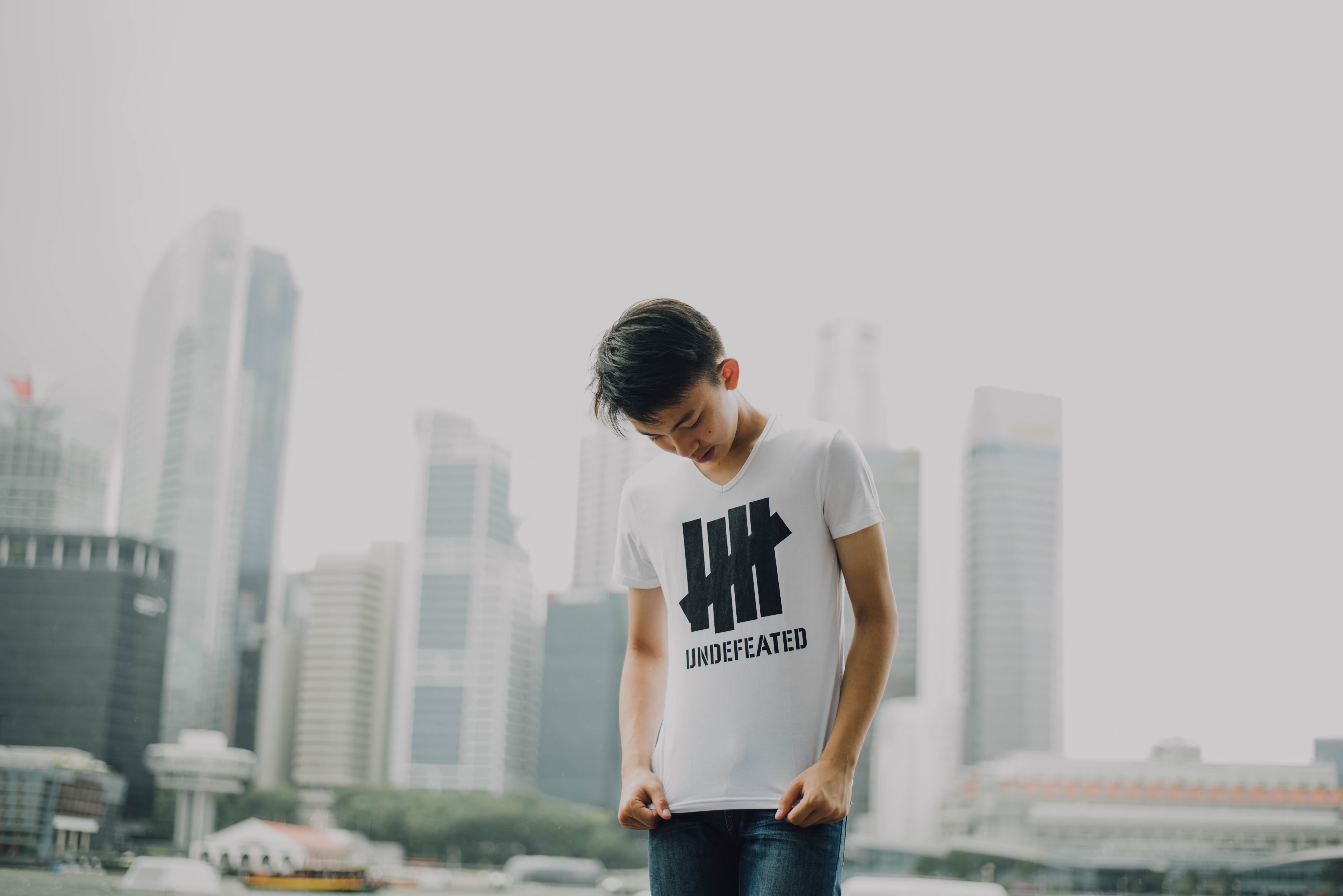 architecture, day, tower, men, guy, office building exterior, skyline, building exterior, city life, one person, holding, blur, 5K, city, building, women, HD Wallpaper