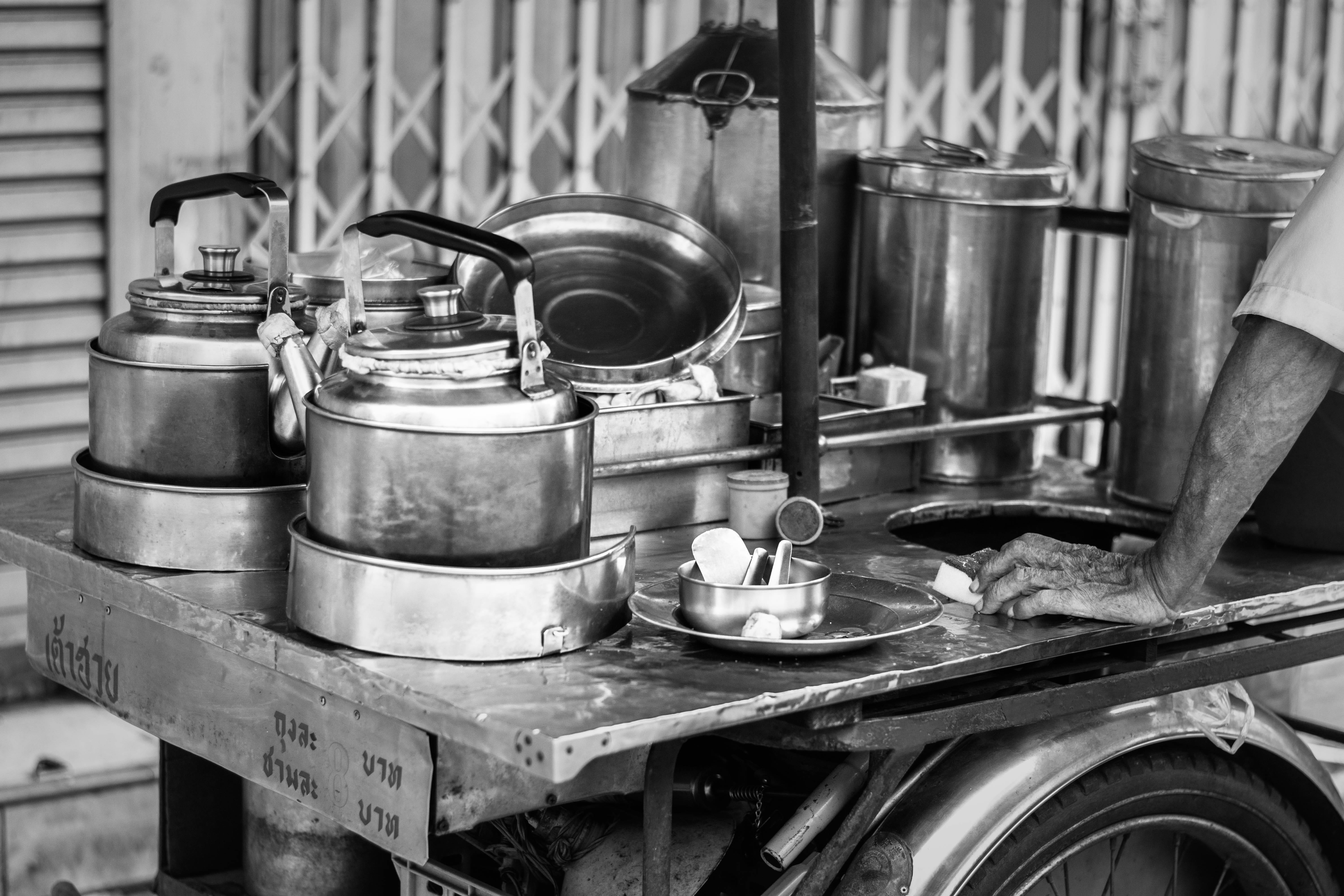 metal, country, older, still life, poor, food, silver colored, kitchen, variation, daily, men, thailand, black and white, food and drink, man, candid, old, HD Wallpaper