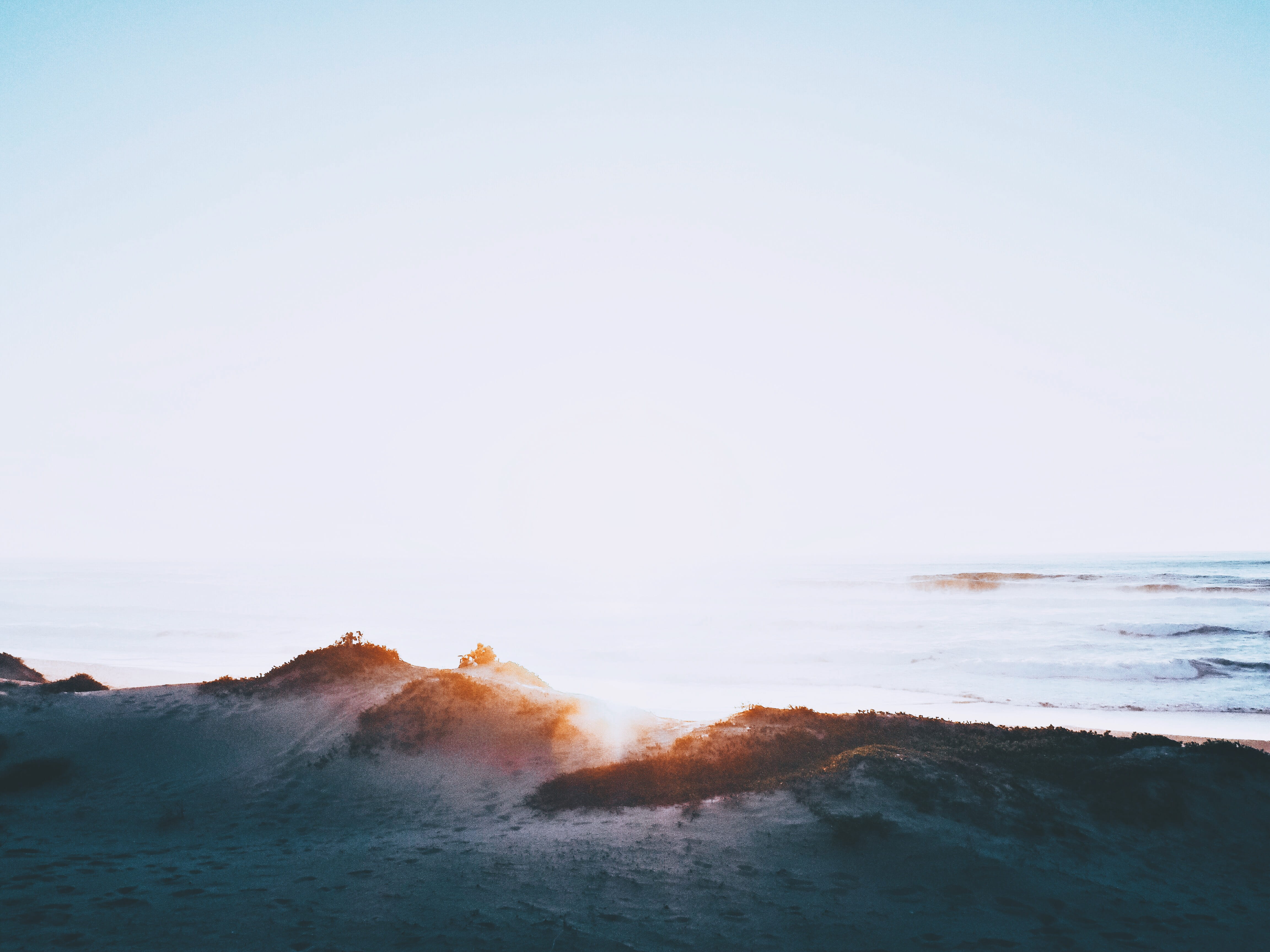 power in nature, scenics, no People, imperfections, photography, 4K, sea, waters Edge, wave, clear sky, nature, sport, copy space, horizon, beach, silhouette, HD Wallpaper
