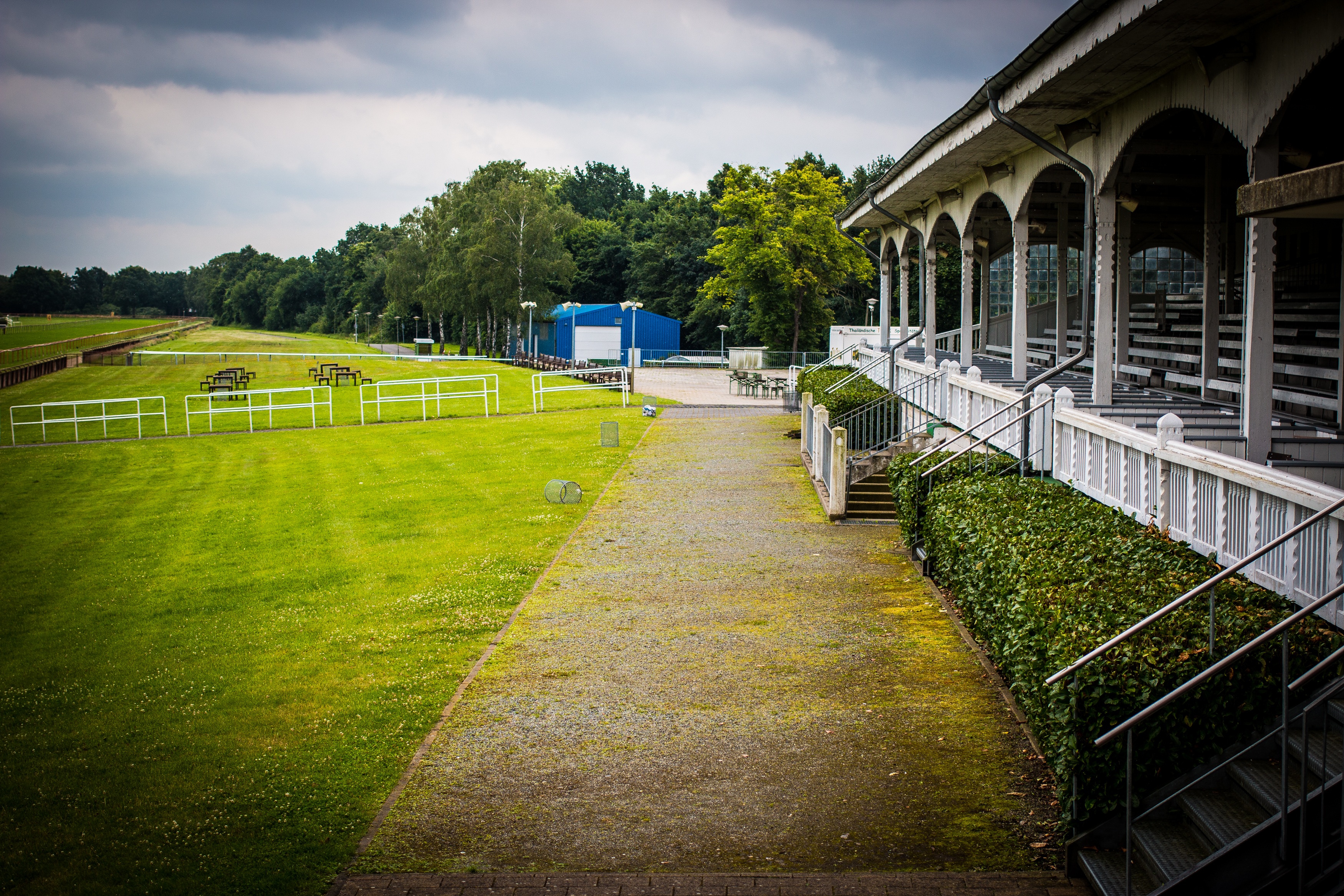 footpath, built structure, cloud - sky, grass, day, green color, sport, field, auditorium, racecourse, building exterior, building, no people, 2K, leave, HD Wallpaper