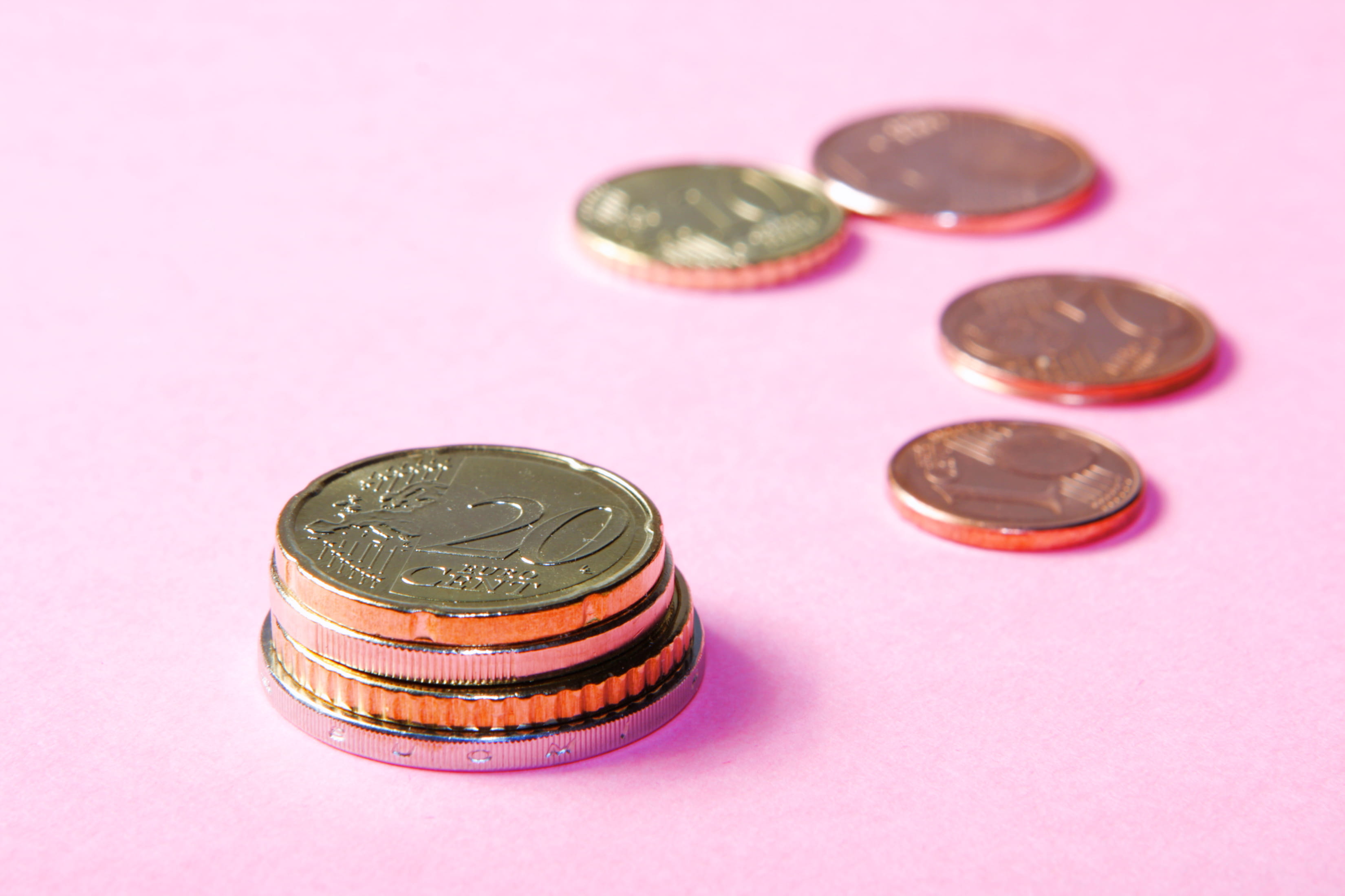 savings, business, stack, financial item, heap, white, golden, shiny, studio shot, copy space, euro, economy, 2K, coin, wealth, finance, money, coins, HD Wallpaper