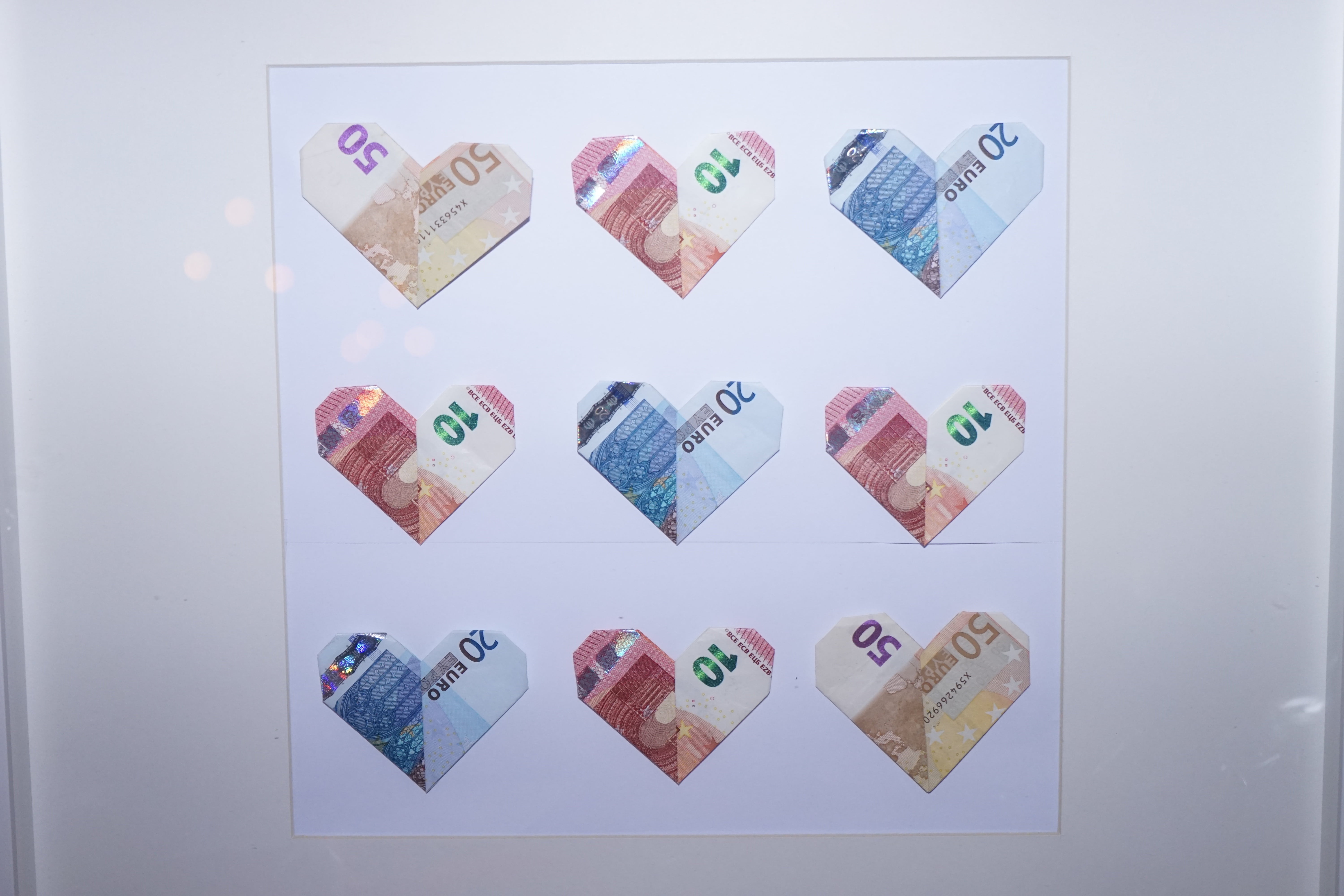wealth, studio shot, message, still life, nature, bills, herzchen, money, gift ideas, open, white background, in a row, backgrounds, idea, variation, euro, HD Wallpaper