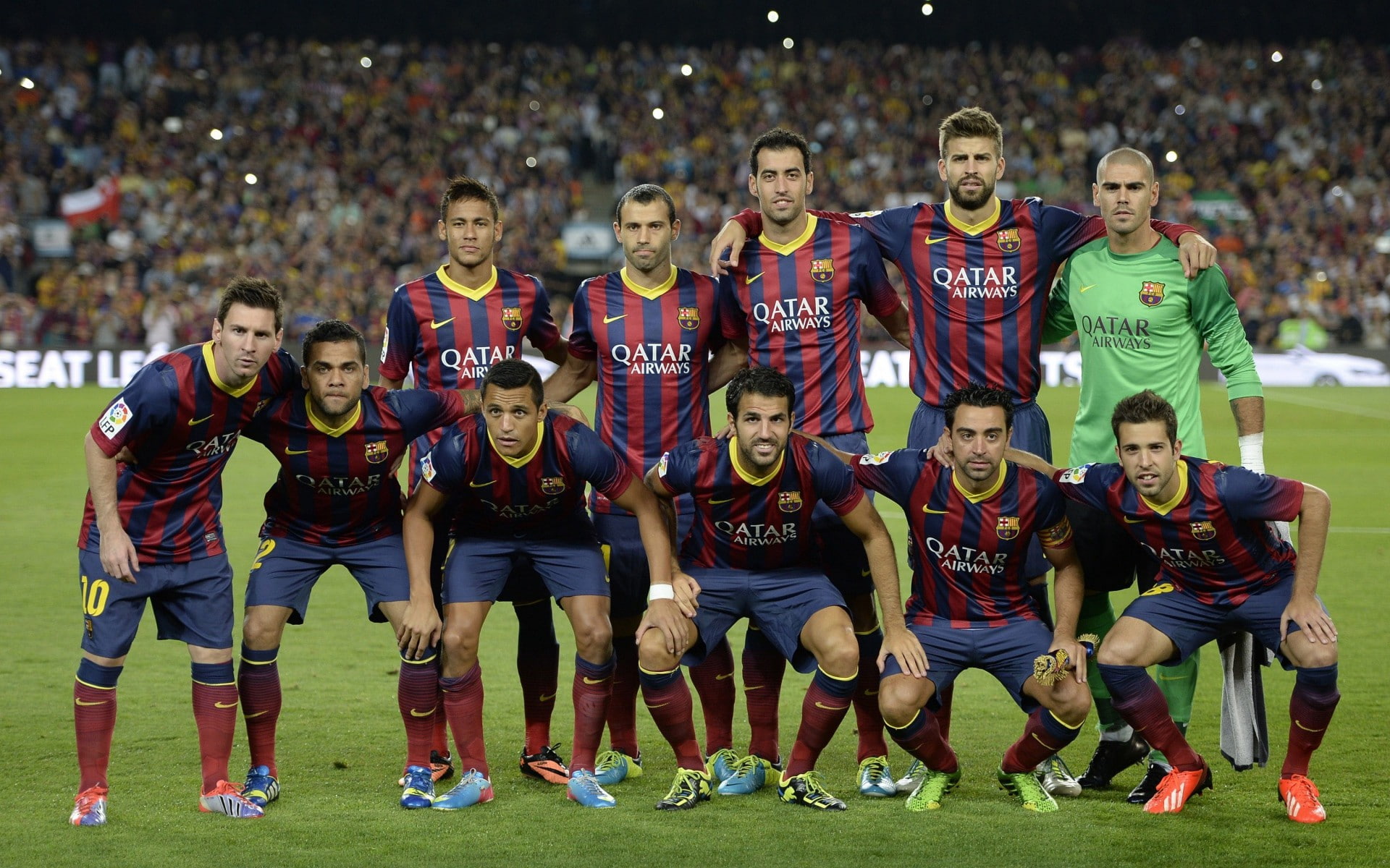 men, males, 1080P, athlete, sport, team sport, adult, soccer, stadium, people, young adult, FC Barcelona, full length, soccer player, crowd, teenager, HD Wallpaper