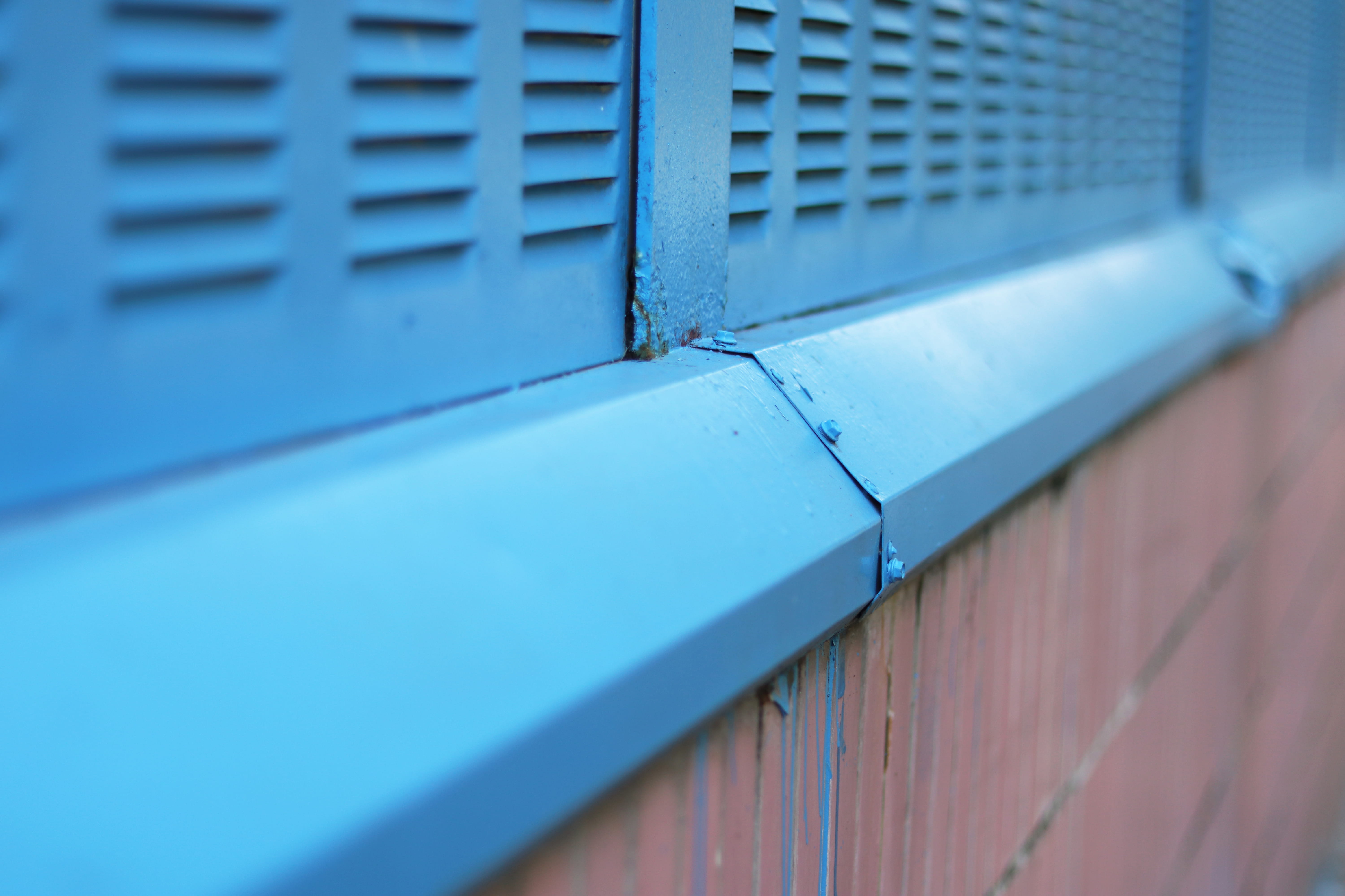 pattern, blue, wall - building feature, metal, rust, architecture, home decor, ice, brick wall, banister, high angle view, focus on background, built structure, HD Wallpaper