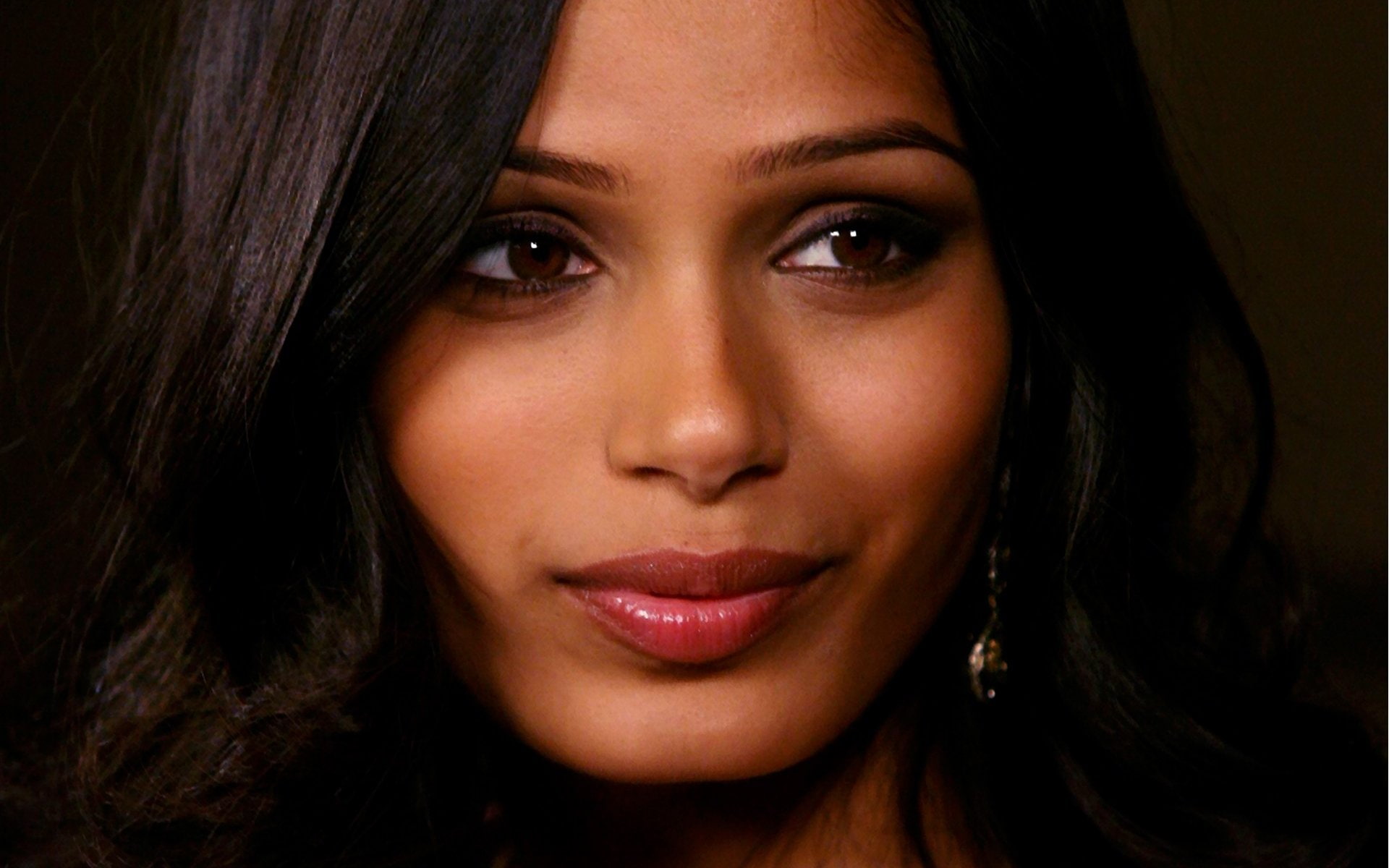 Freida Pinto, Actresses, 1080P, HD Wallpaper
