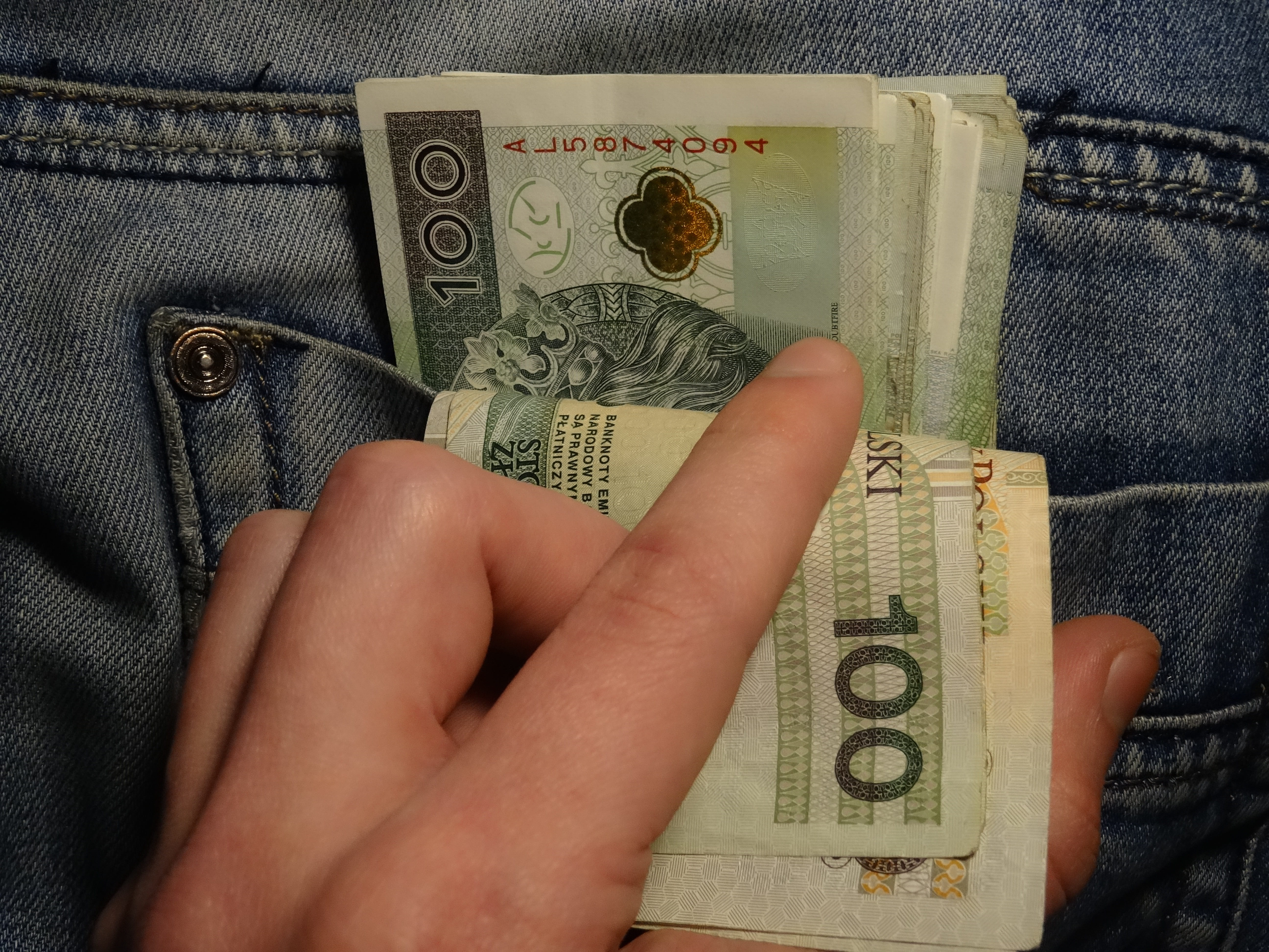 jeans, save, pay, holding, amount, paper currency, real people, unrecognizable person, indoors, euro banknotes, finger, means of payment, human body part, HD Wallpaper