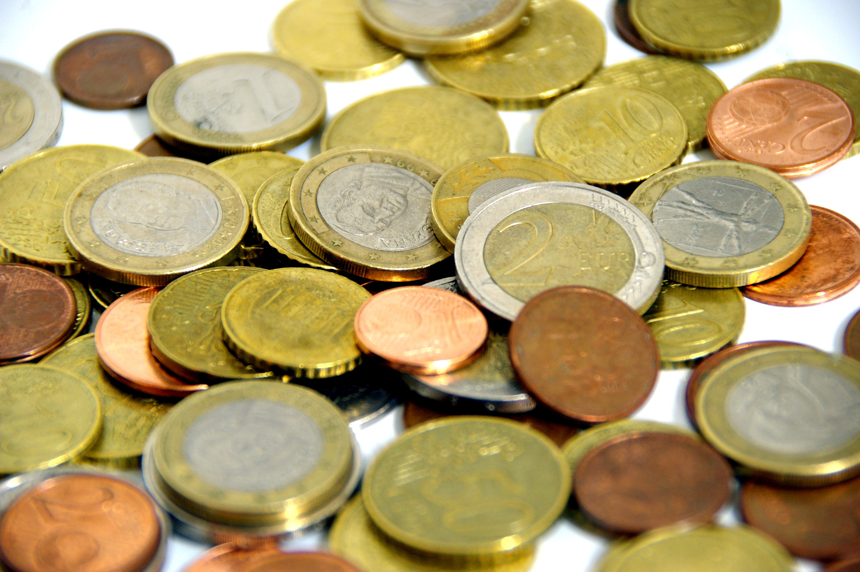 still life, full frame, choice, coins, finance, money, coin, savings, minor, number, abundance, buck, euro, high angle view, indoors, economy, business, HD Wallpaper