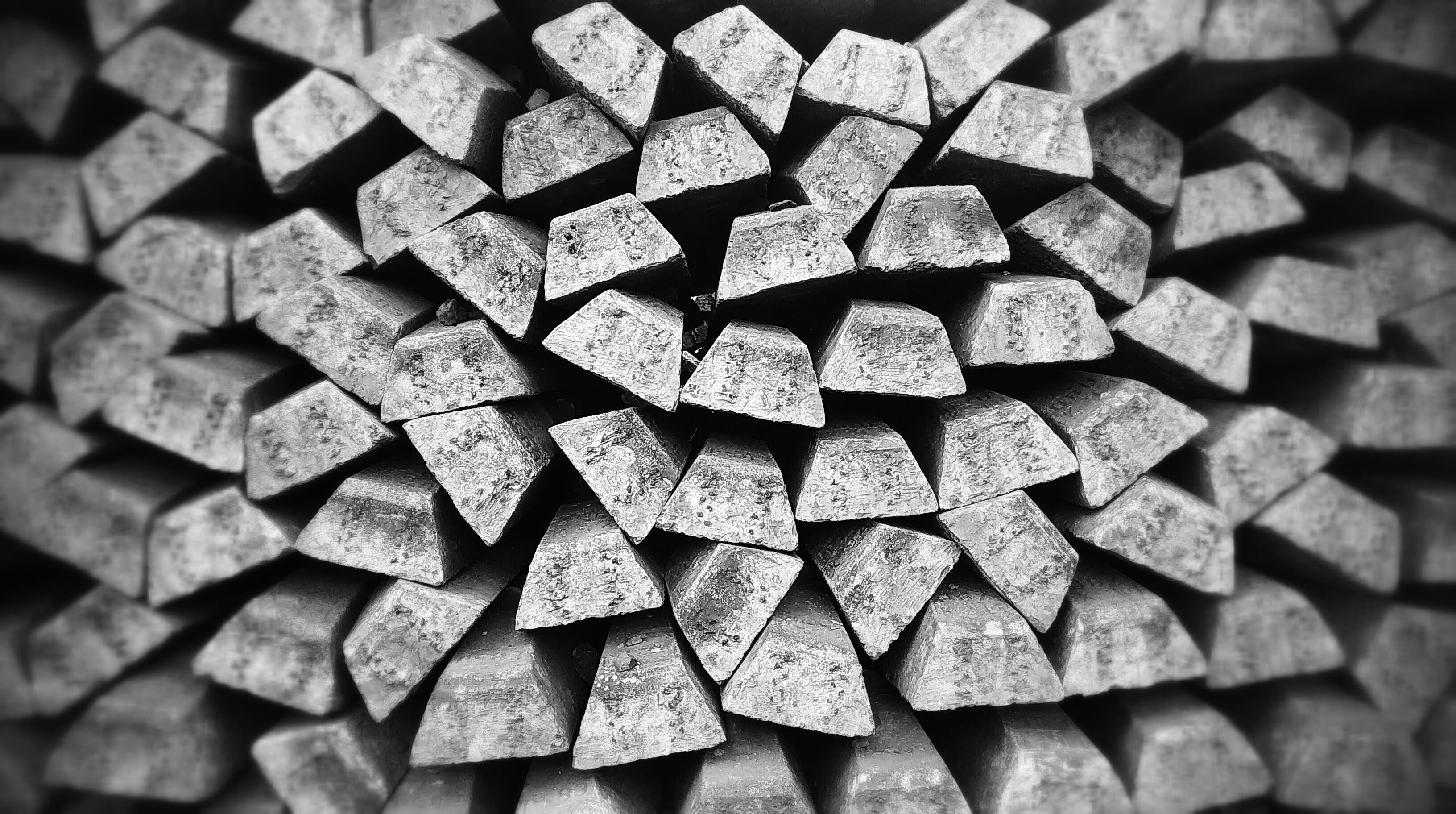 photo, arrangement, repetition, plank, heap, gray, outdoors, bar, old, rough, grayscale, 2K, abundance, backgrounds, concrete, day, large group of objects, HD Wallpaper