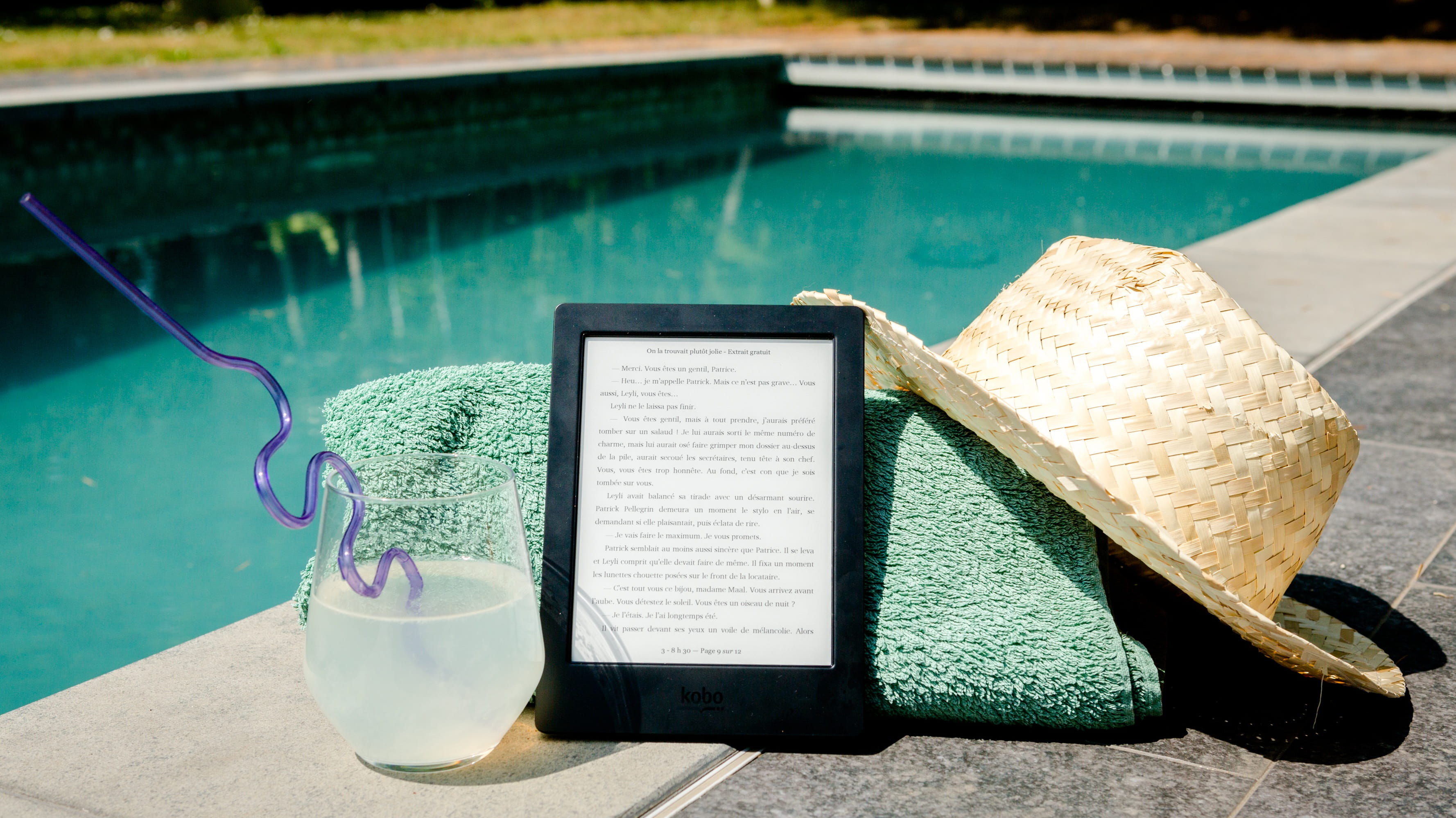 food and drink, paper, bath towel, ebook, reading light, no people, high angle view, food, table, nature, holiday, glass, relaxation, still life, swimming pool, HD Wallpaper