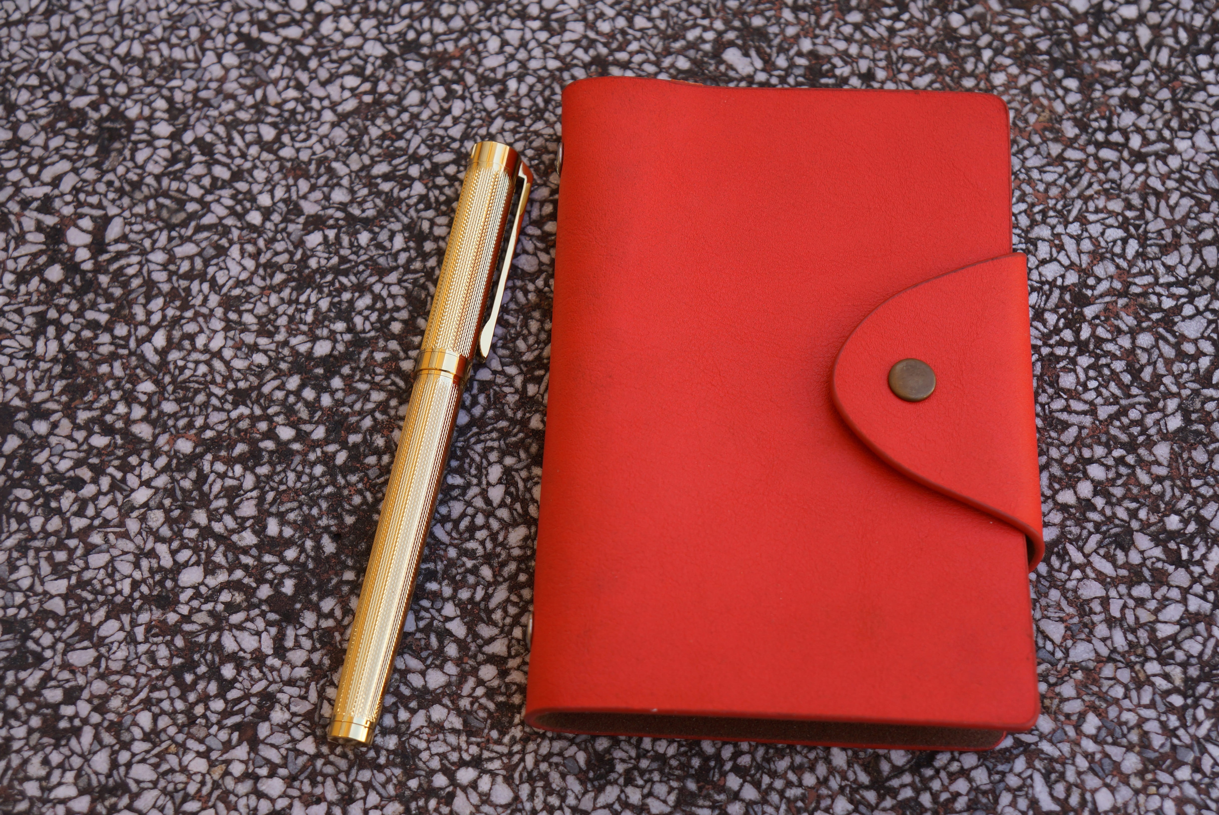 high angle view, red, gray, directly above, blank, emotion, studio shot, 4K, old, indoors, writing instrument, written, table, pencil, simplicity, close-up, HD Wallpaper